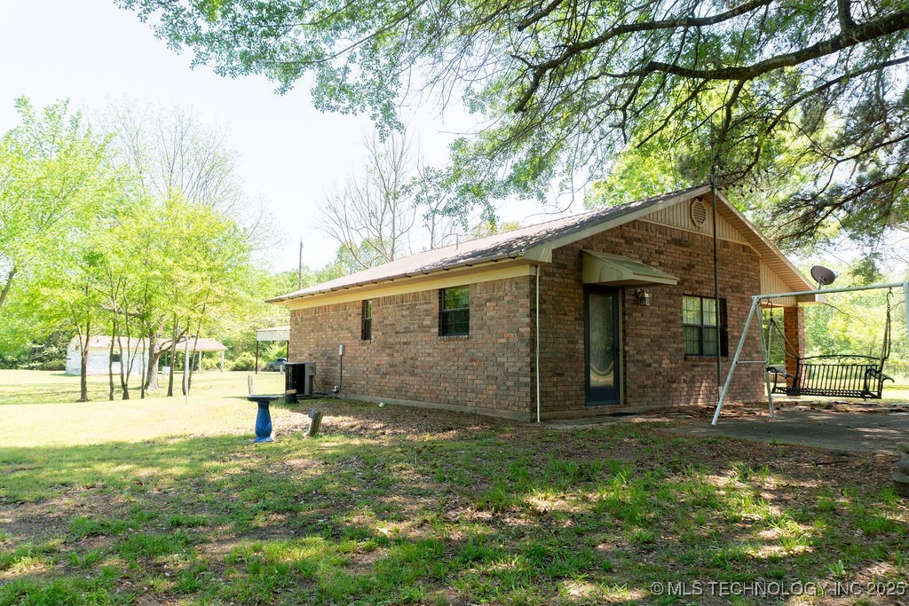 2703 E 2010 Road Hugo OK 74743
