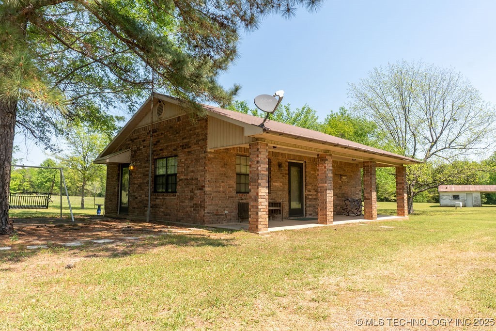 2703 E 2010 Road Hugo OK 74743