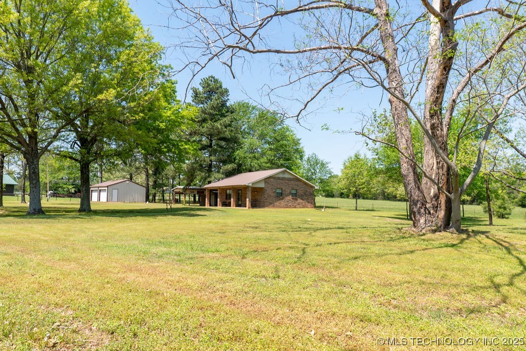 2703 E 2010 Road Hugo OK 74743