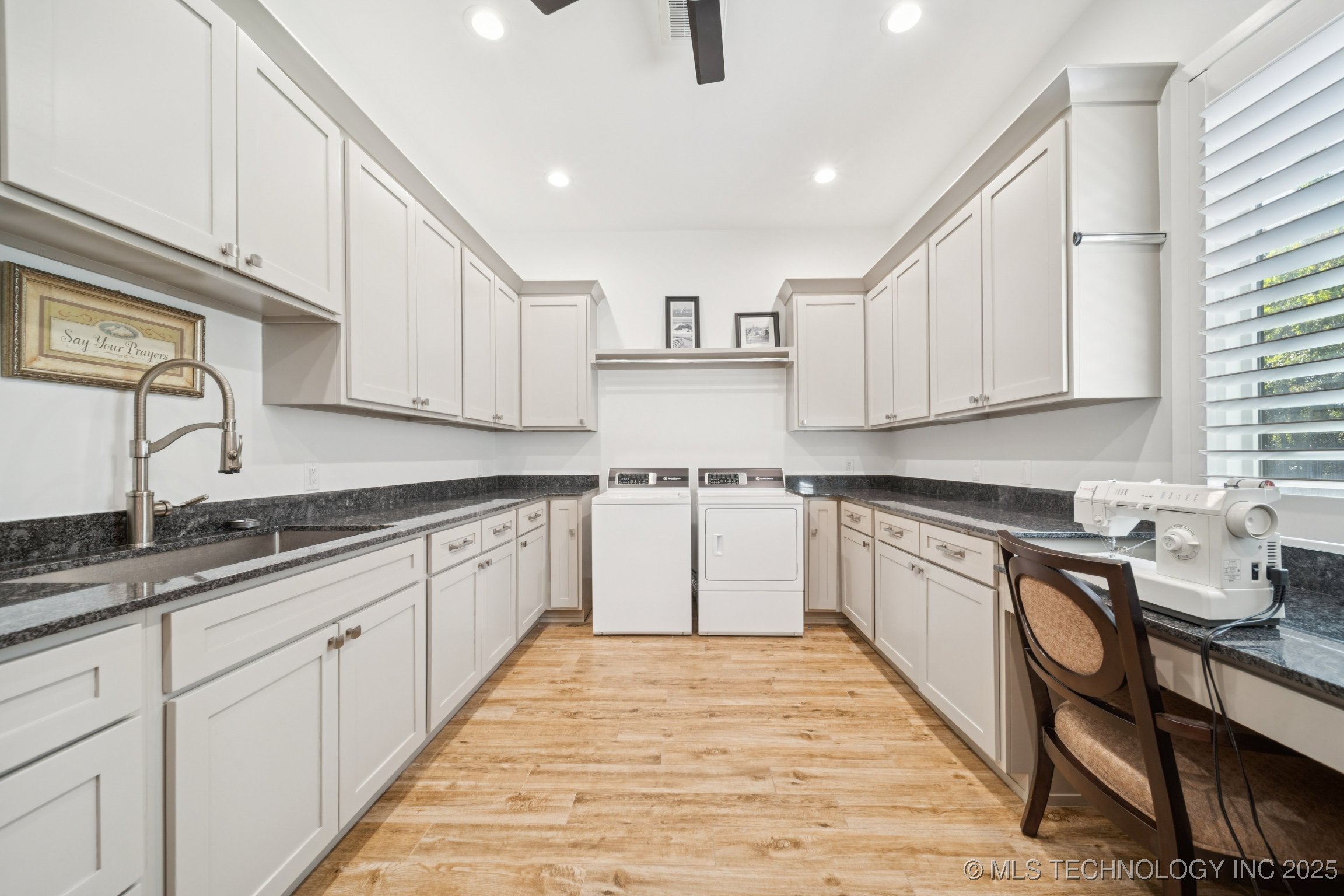 11319 Mary Knox Drive Beggs OK 74421