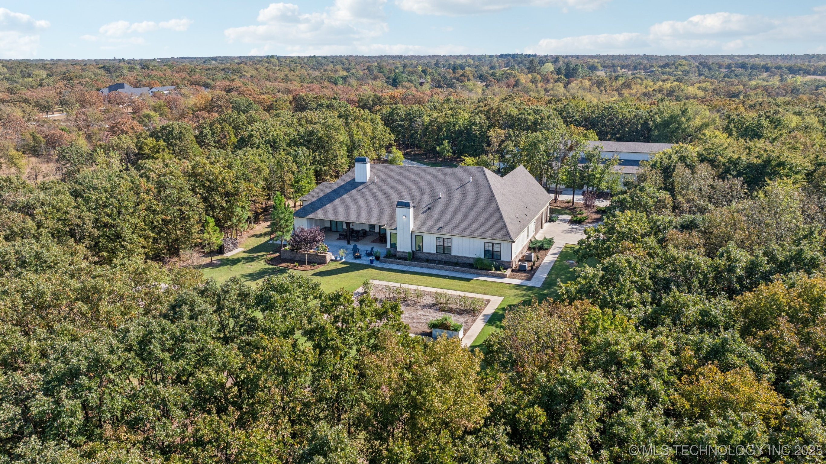 11319 Mary Knox Drive Beggs OK 74421
