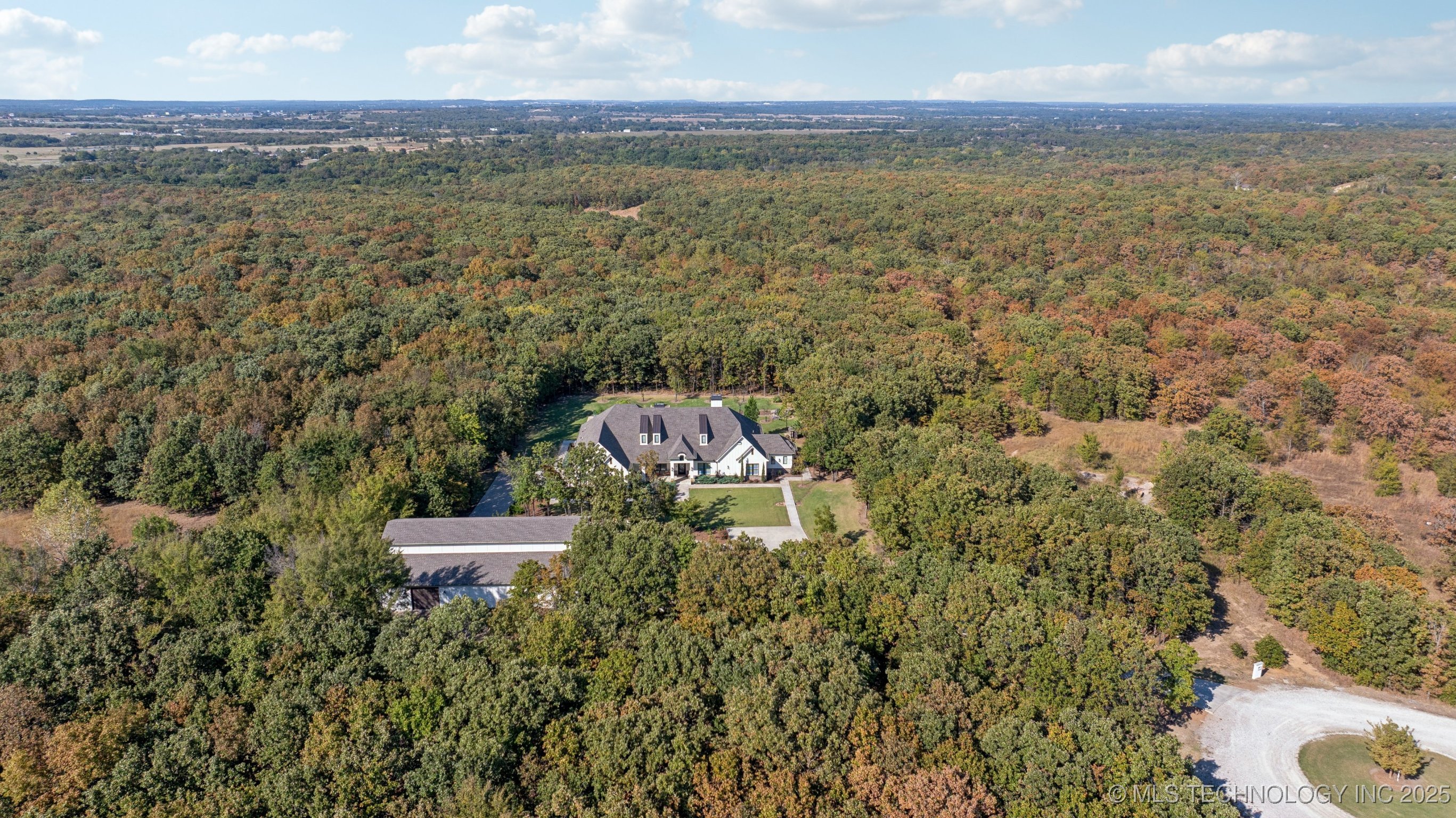 11319 Mary Knox Drive Beggs OK 74421
