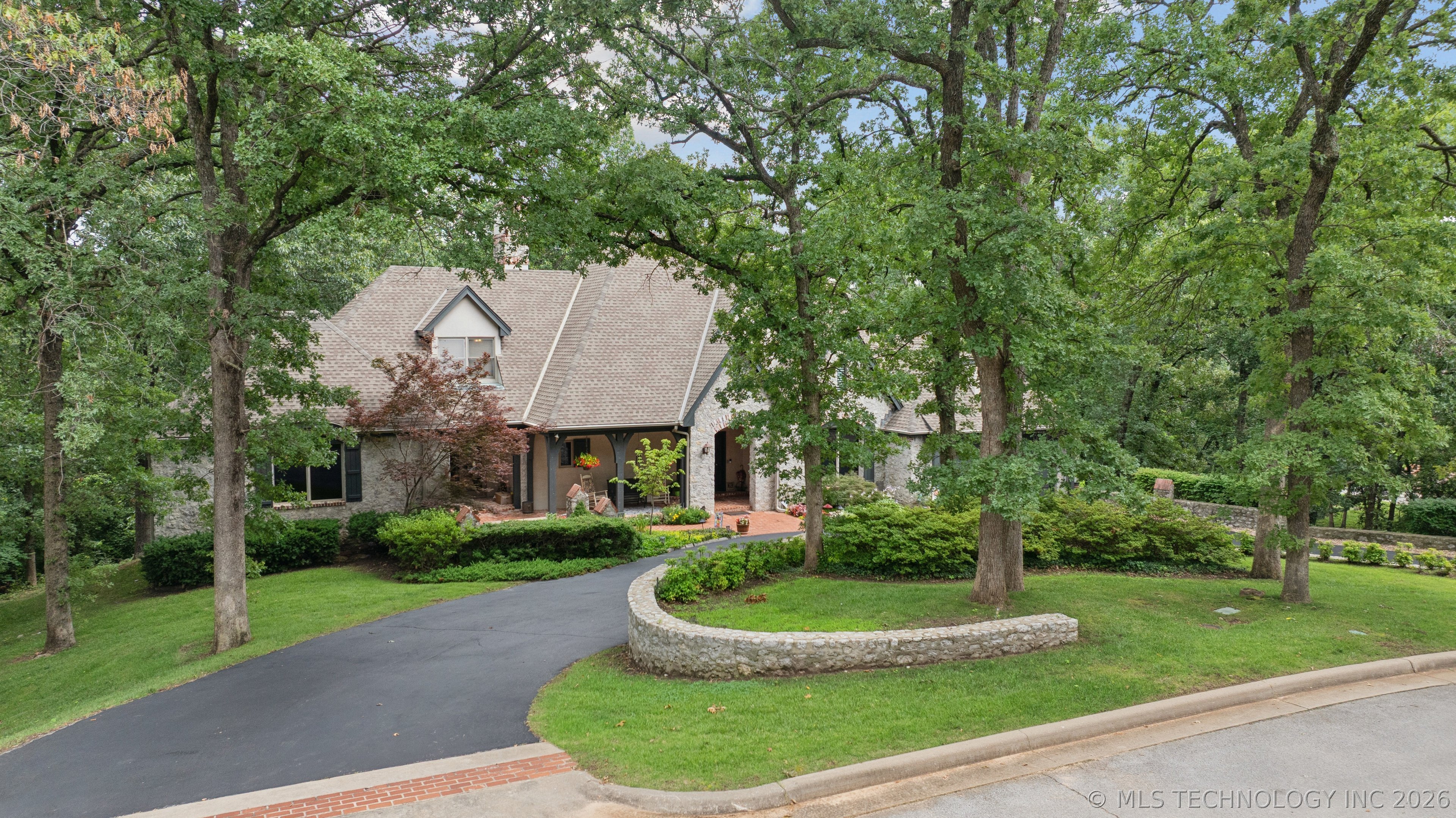 1025 N Woodland Place Sand Springs OK 74063