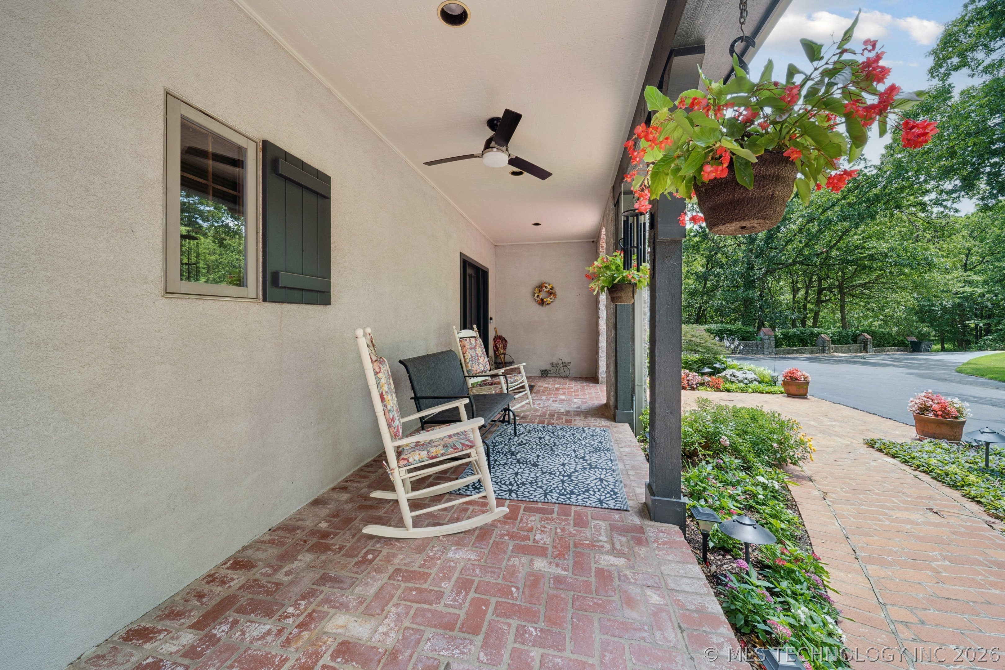 1025 N Woodland Place Sand Springs OK 74063
