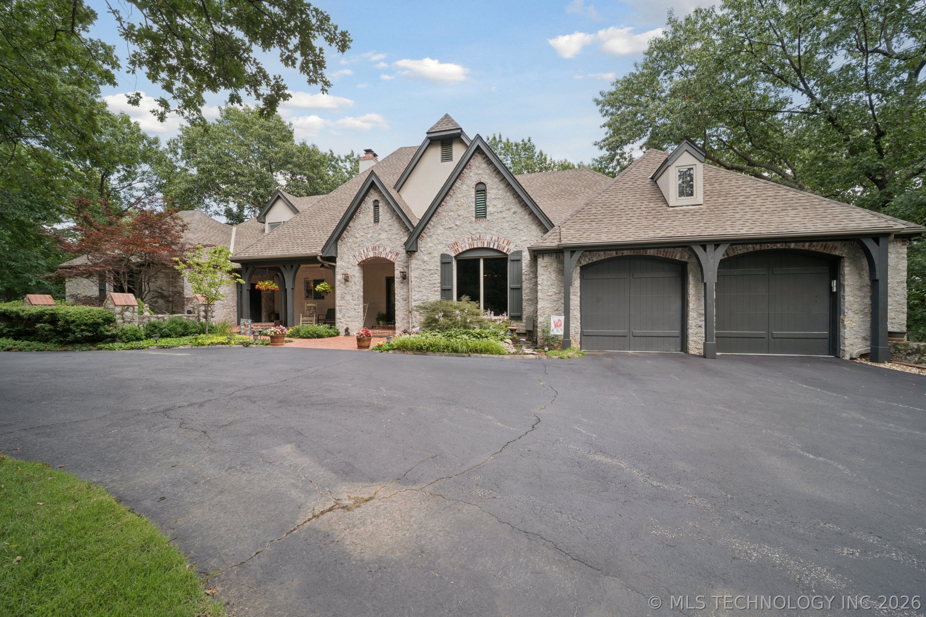 1025 N Woodland Place Sand Springs OK 74063