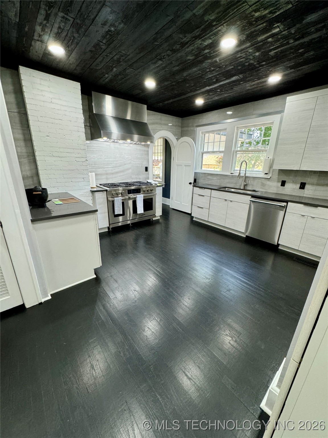 214 E Street SW Ardmore OK 73401