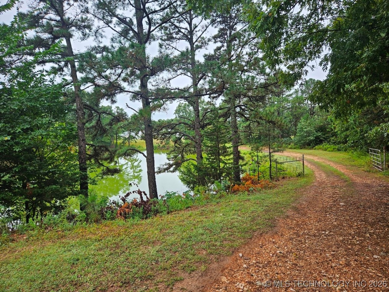 13037 E 590 Road Locust Grove OK 74352