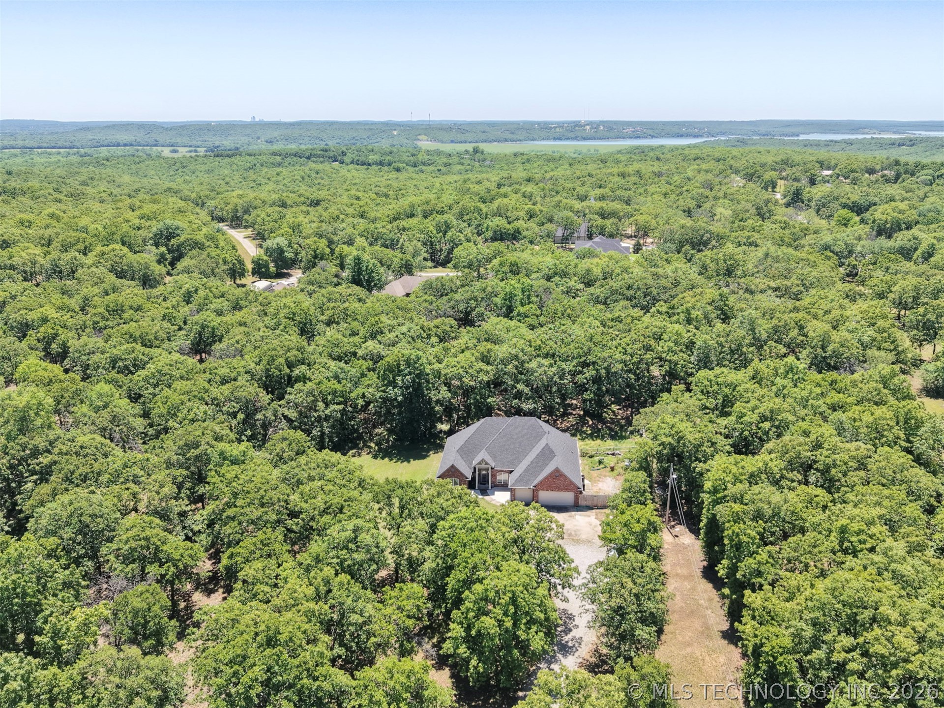 9074 W 157th Street Skiatook OK 74070