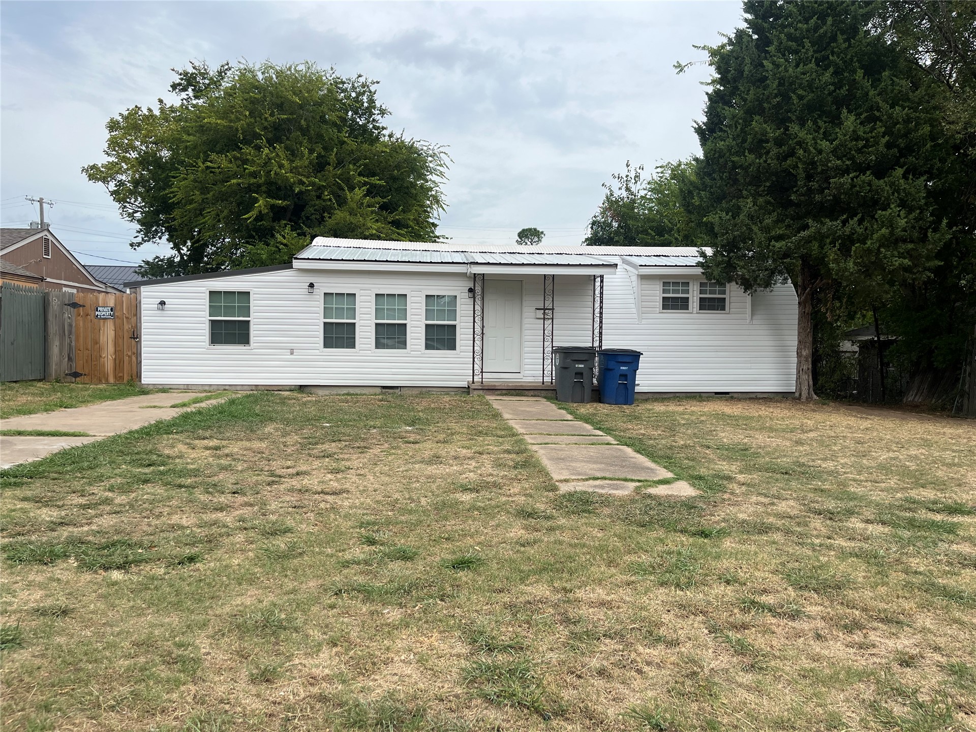 6719 E Oklahoma Place Tulsa OK 74115