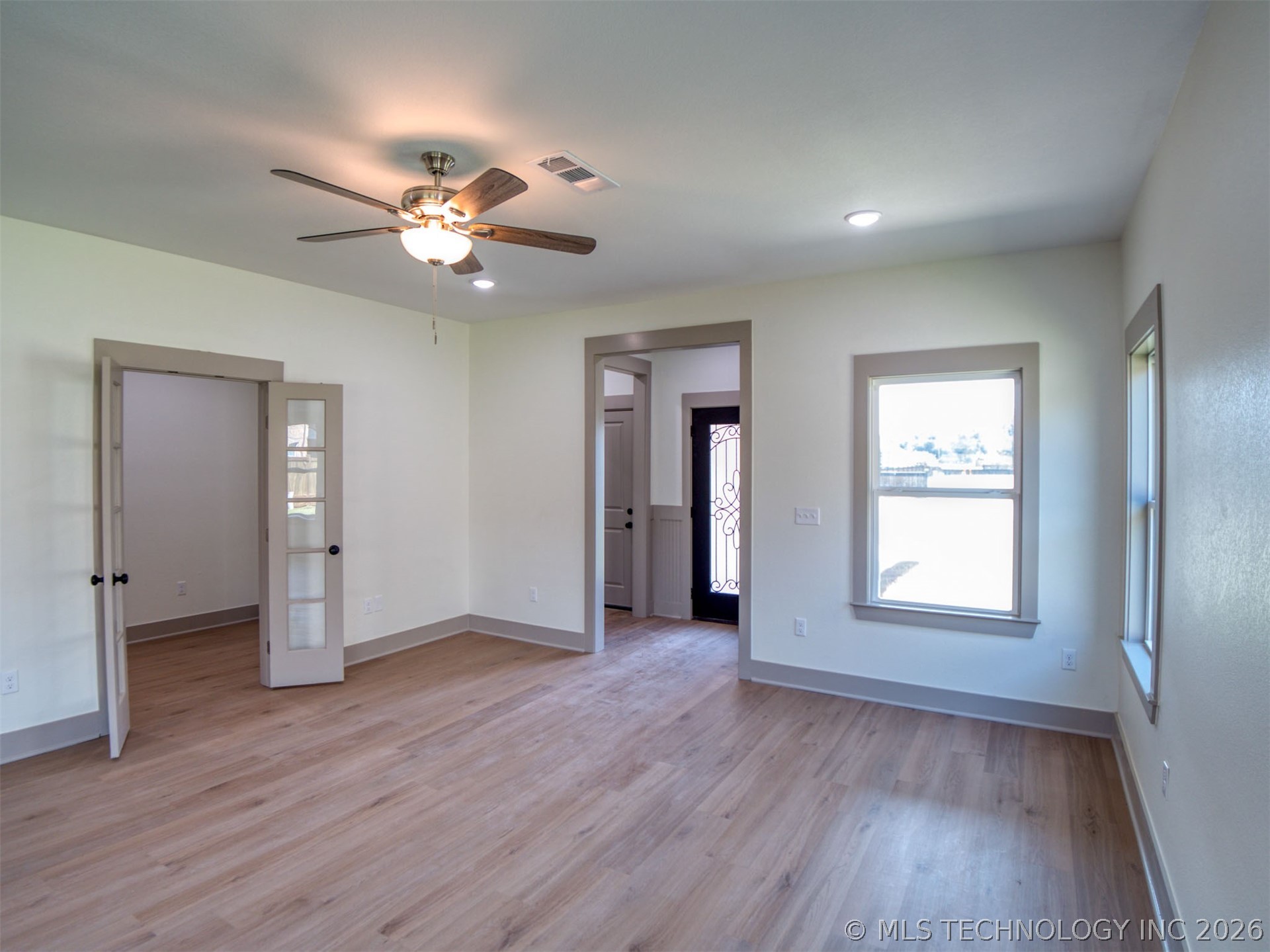 212 Cottonwood Street Calera OK 74730