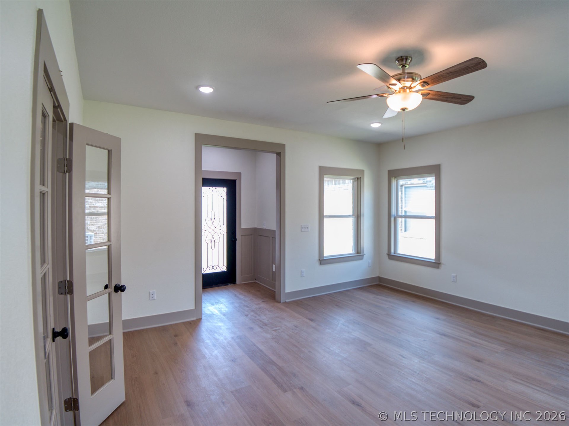 212 Cottonwood Street Calera OK 74730