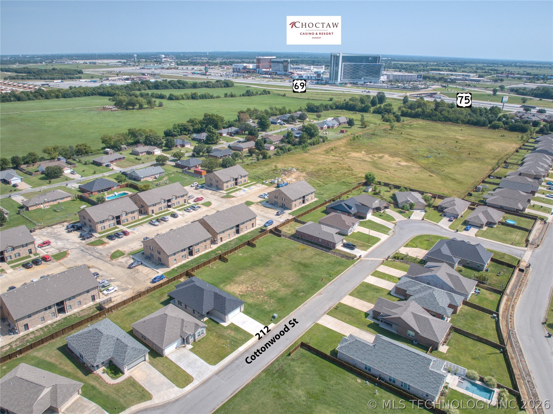212 Cottonwood Street Calera OK 74730