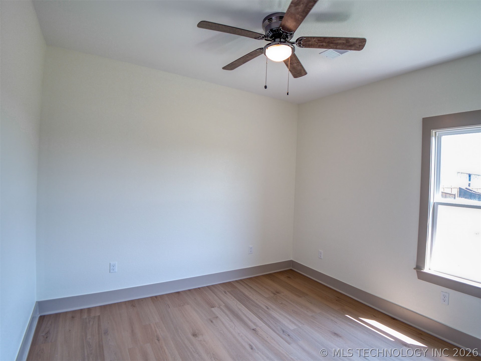 212 Cottonwood Street Calera OK 74730