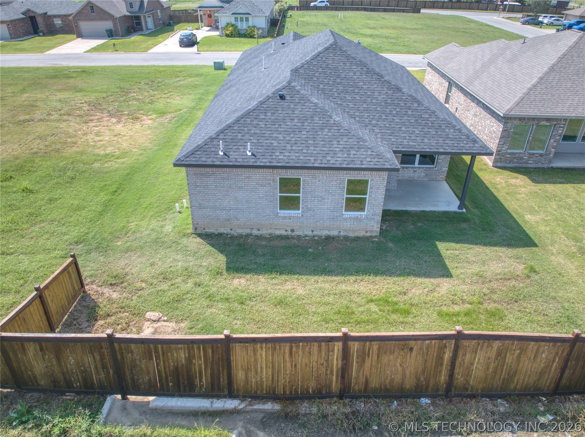 212 Cottonwood Street Calera OK 74730