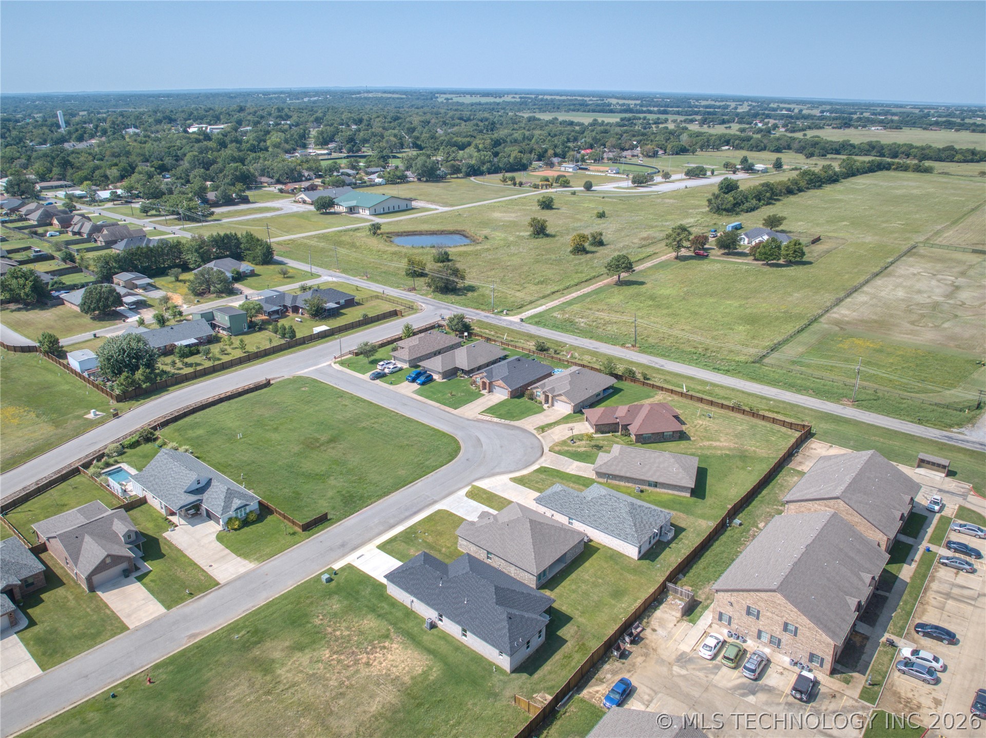 212 Cottonwood Street Calera OK 74730
