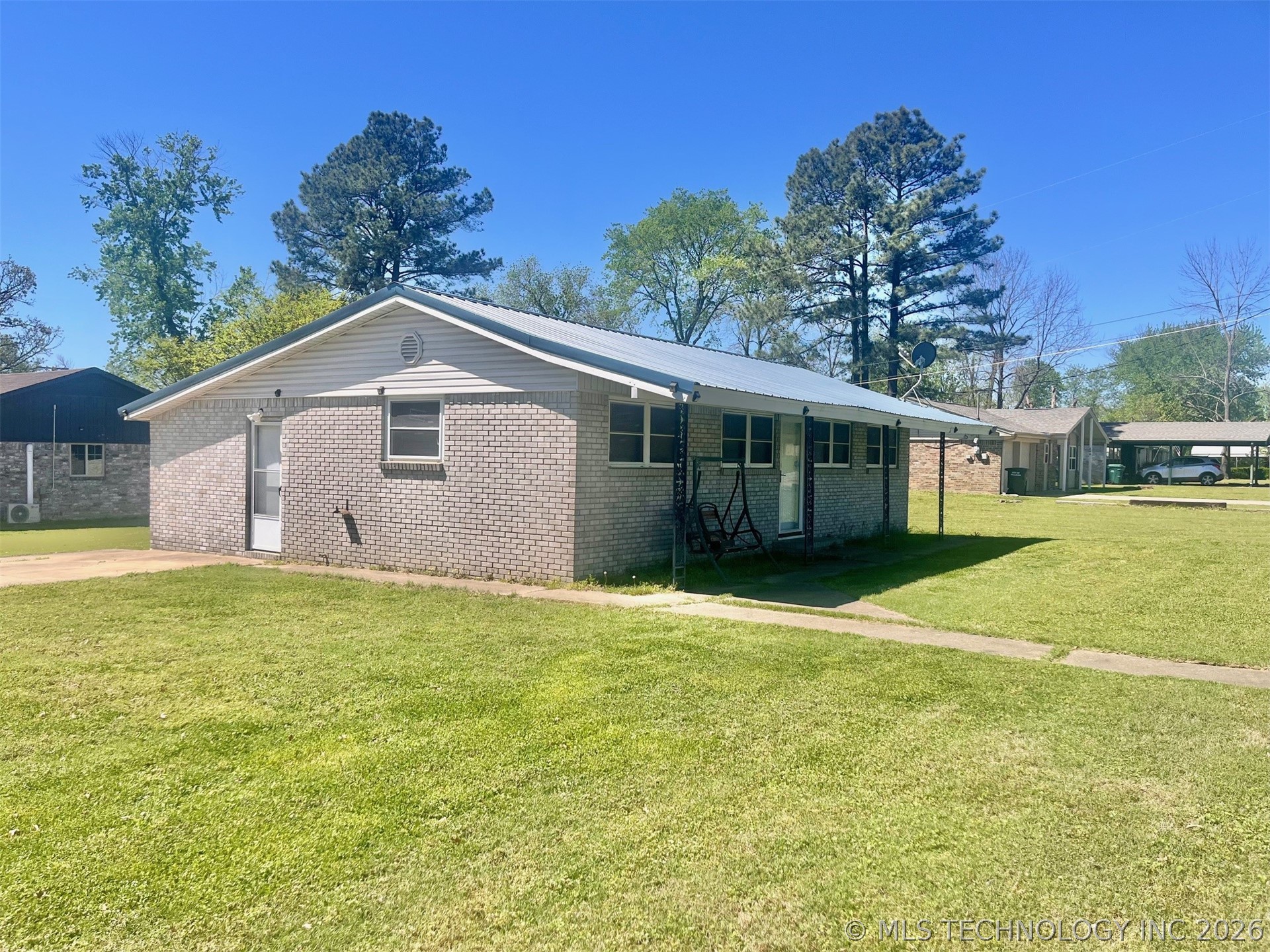 1 N Redwood Lane Sallisaw OK 74955