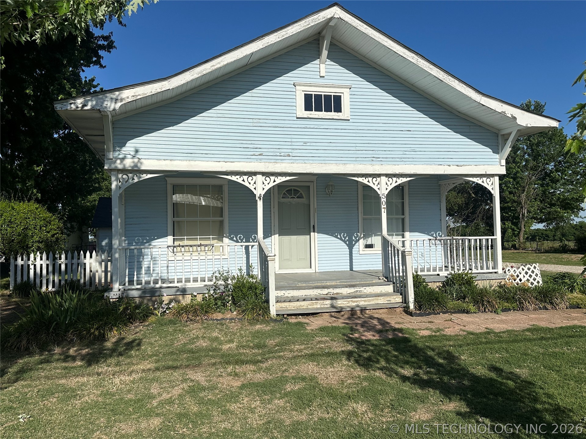 507 S 6th Street Morris OK 74445