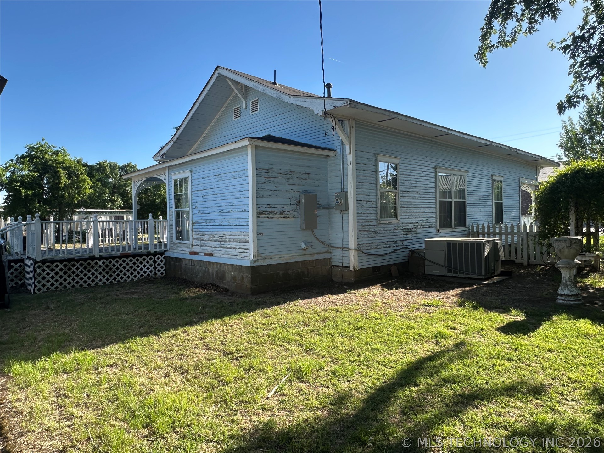507 S 6th Street Morris OK 74445