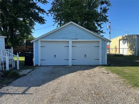 507 S 6th Street Morris OK 74445