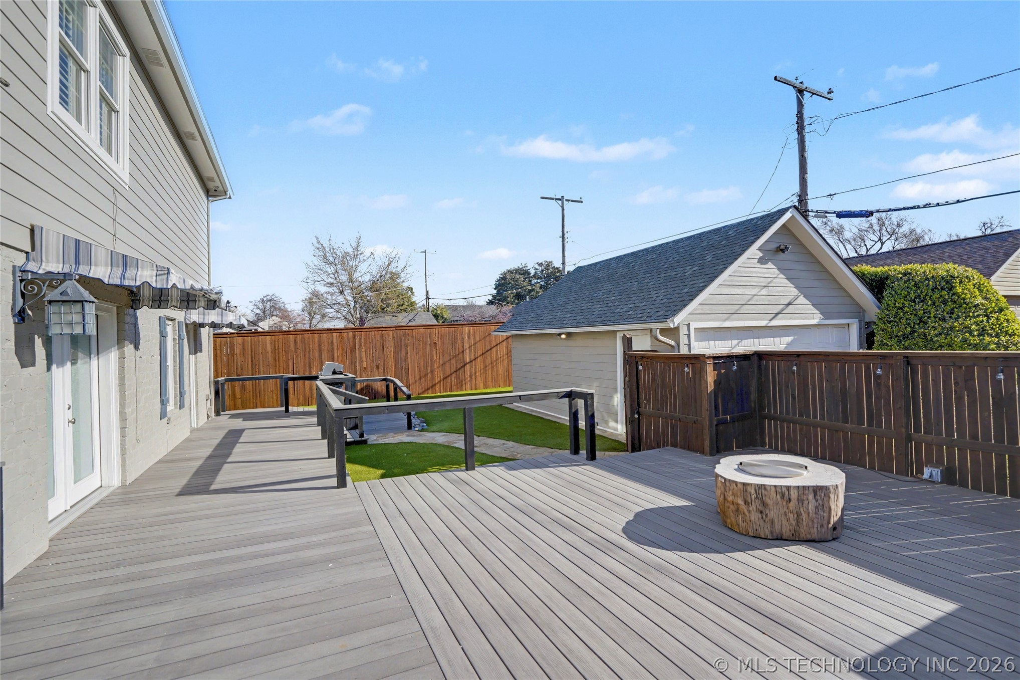 1647 S College Avenue Tulsa OK 74104