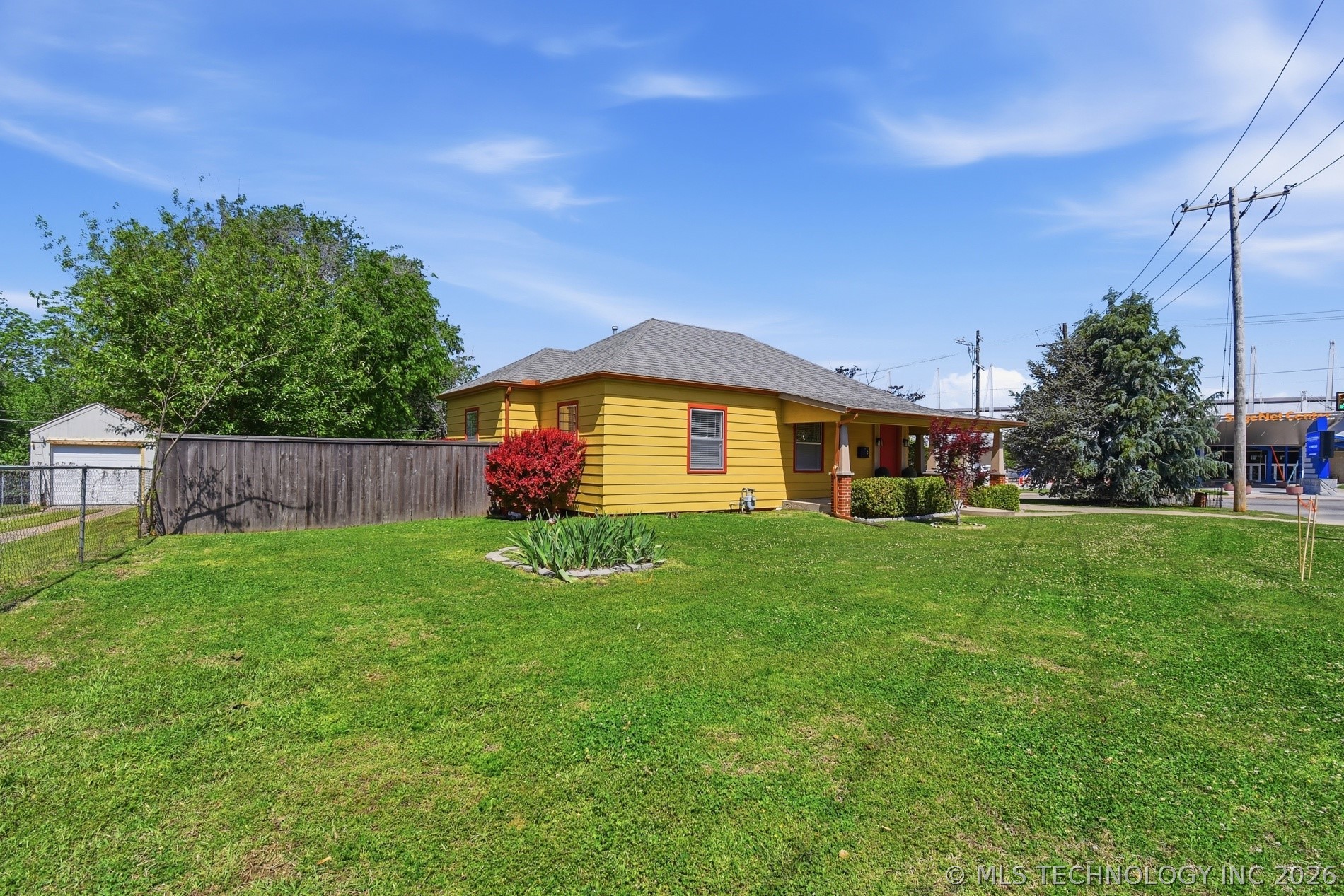 2106 S Oswego Place E Tulsa OK 74114