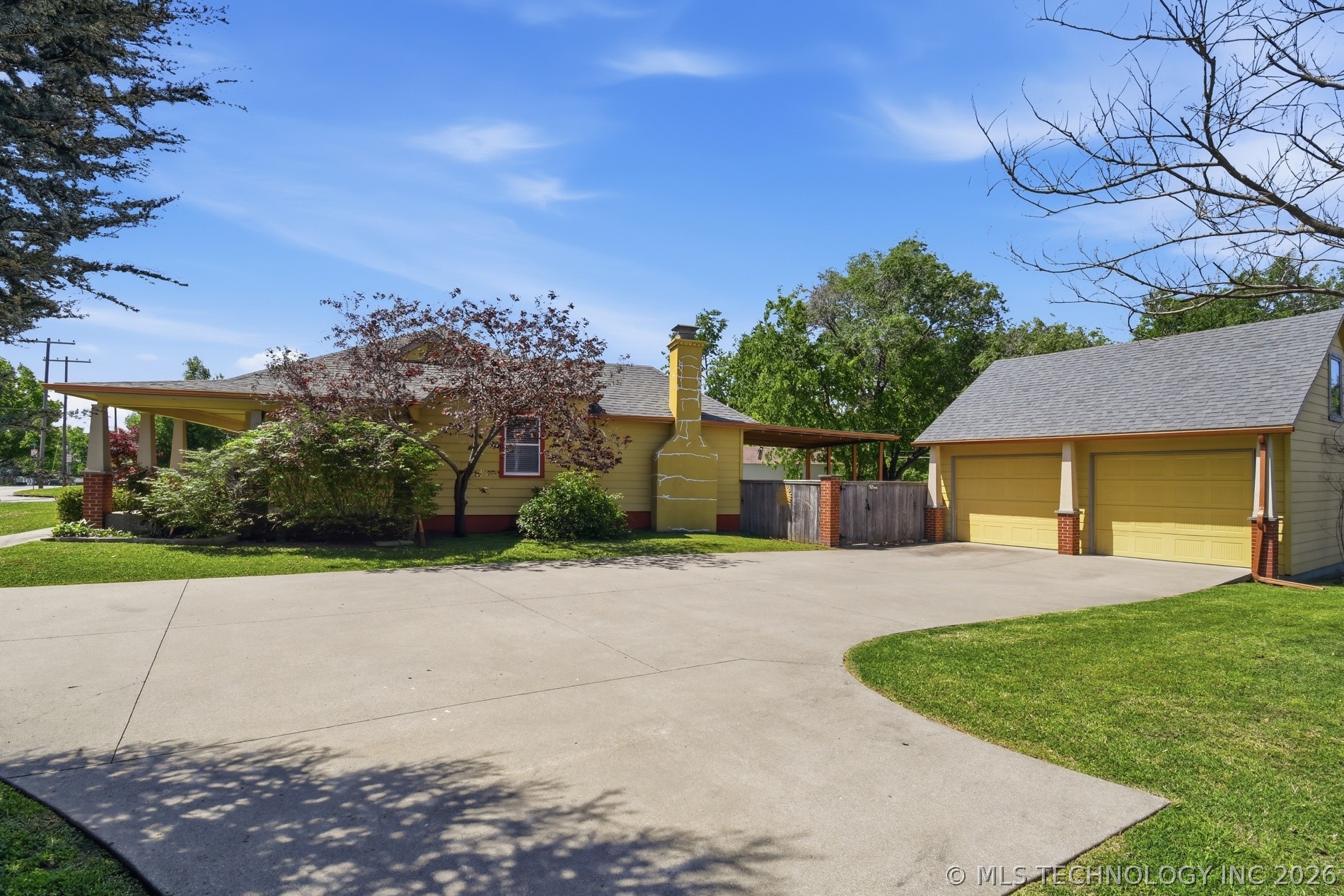2106 S Oswego Place E Tulsa OK 74114