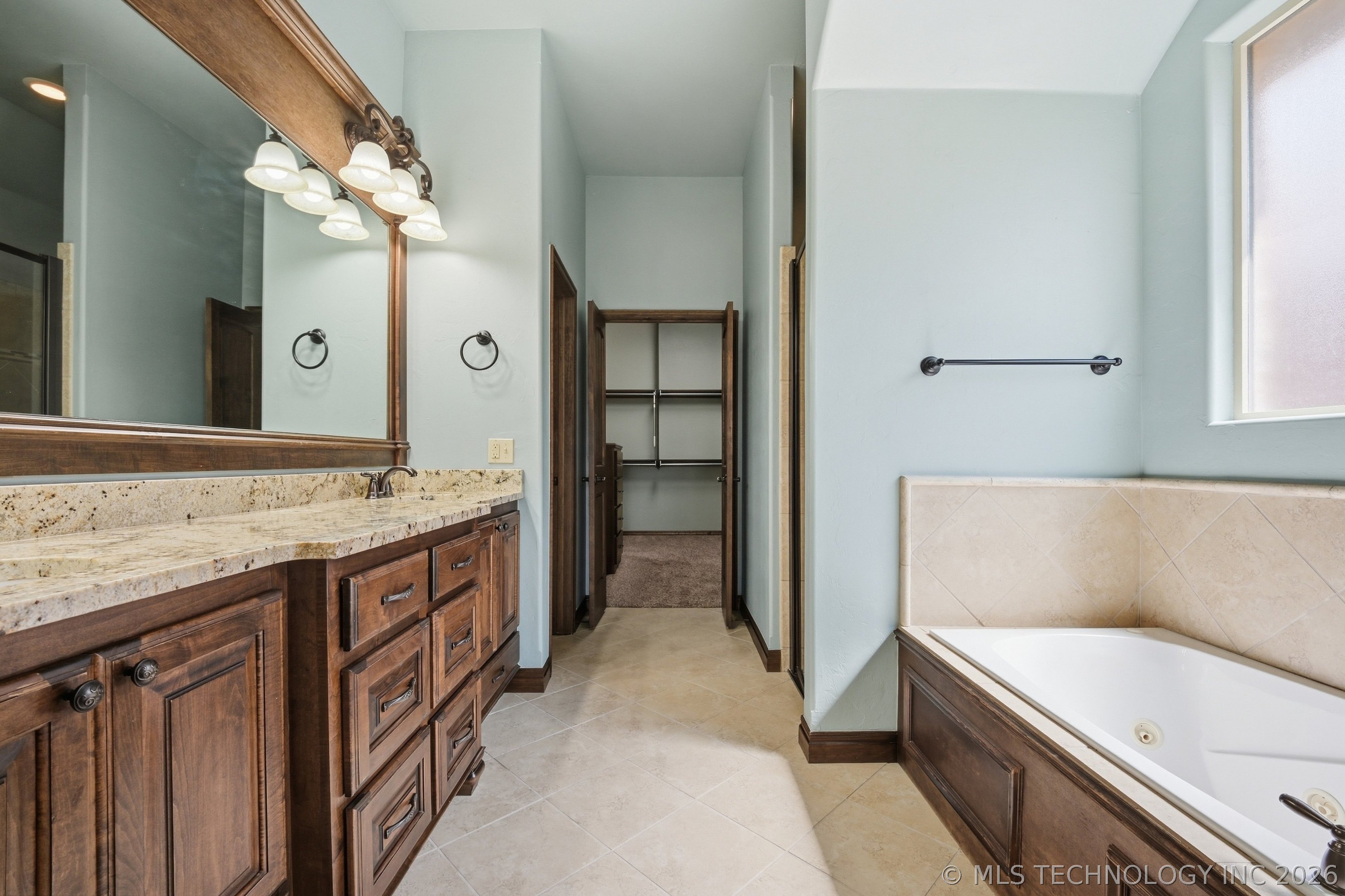 4005 Wayfield Avenue Oklahoma City OK 73179
