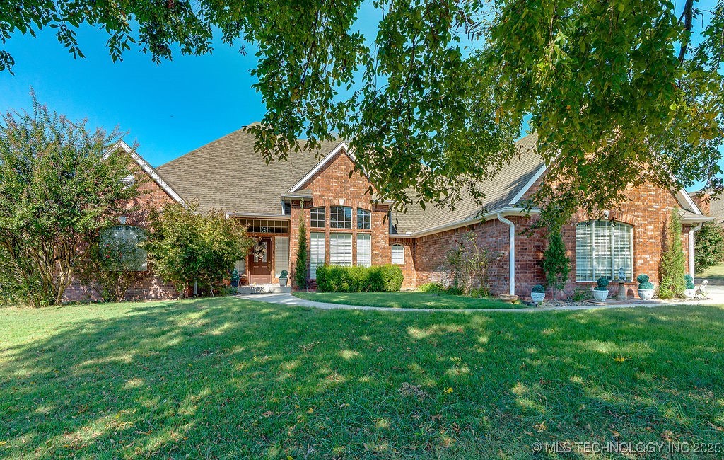 1732 Augusta Ada OK 74820