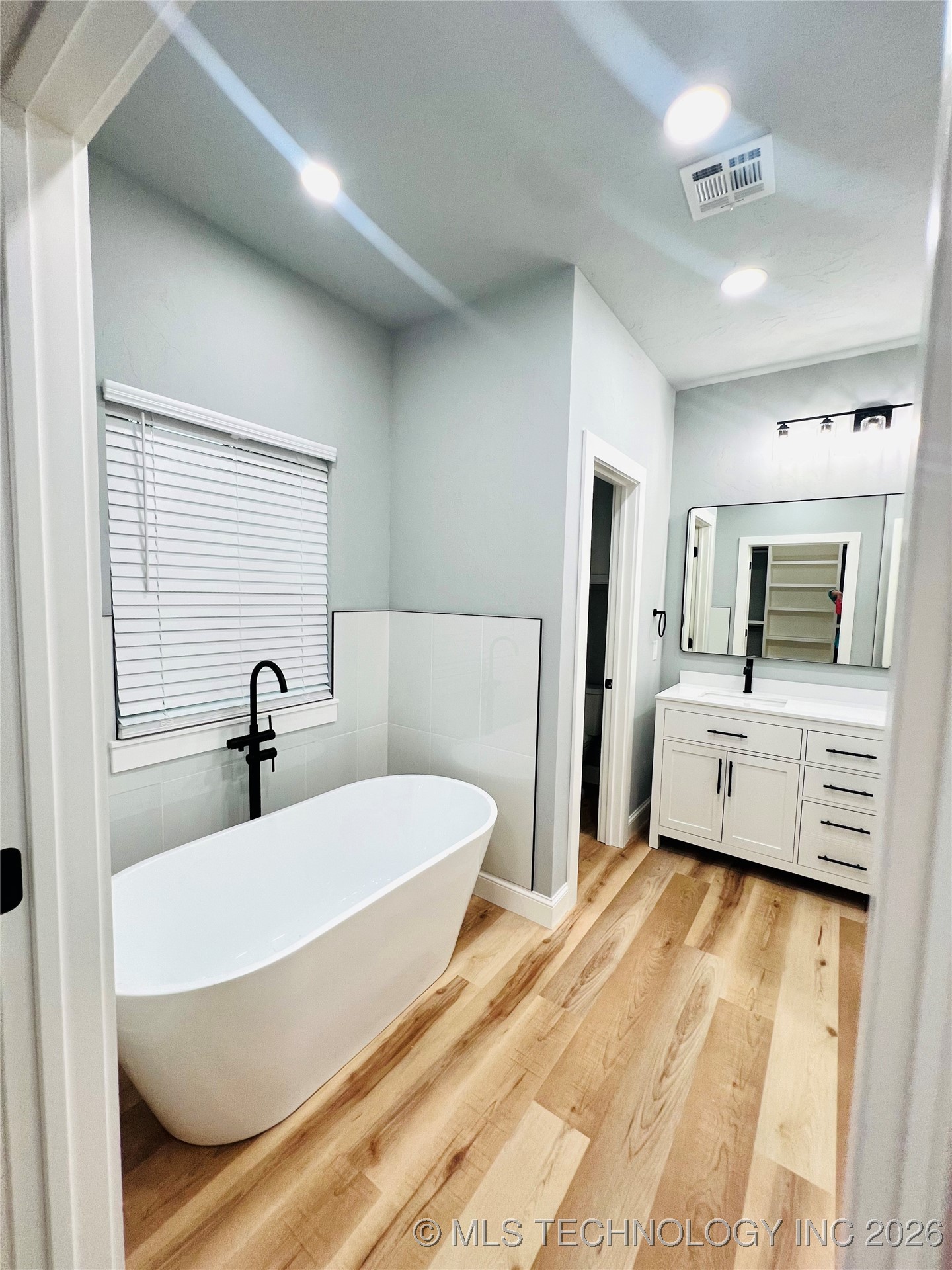 4 Tulsa Drive Monkey Island OK 74331