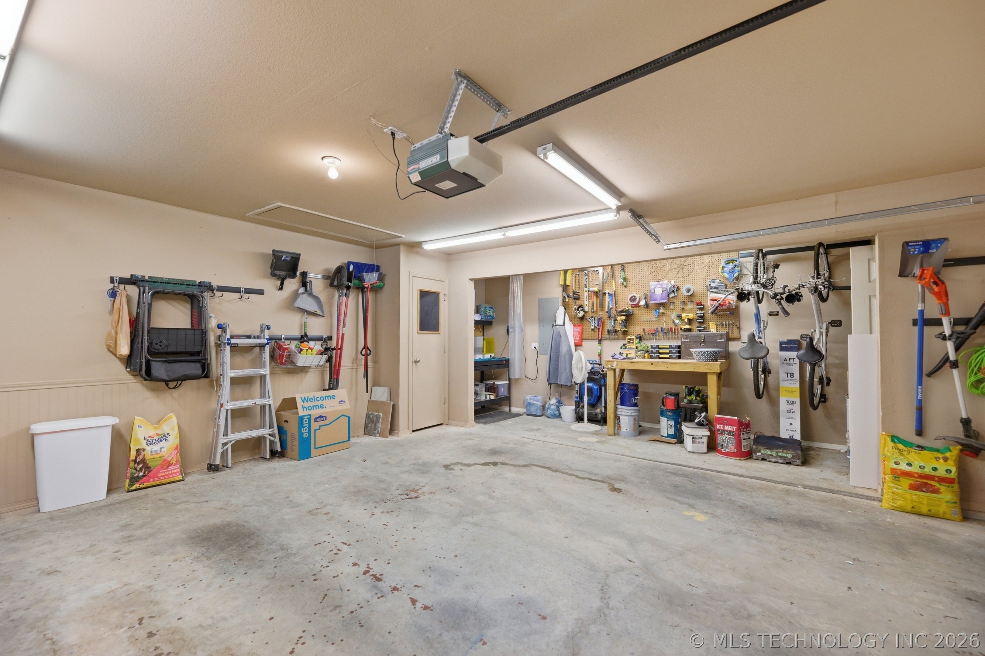 11827 N 117th Eastavenue Collinsville OK 74021