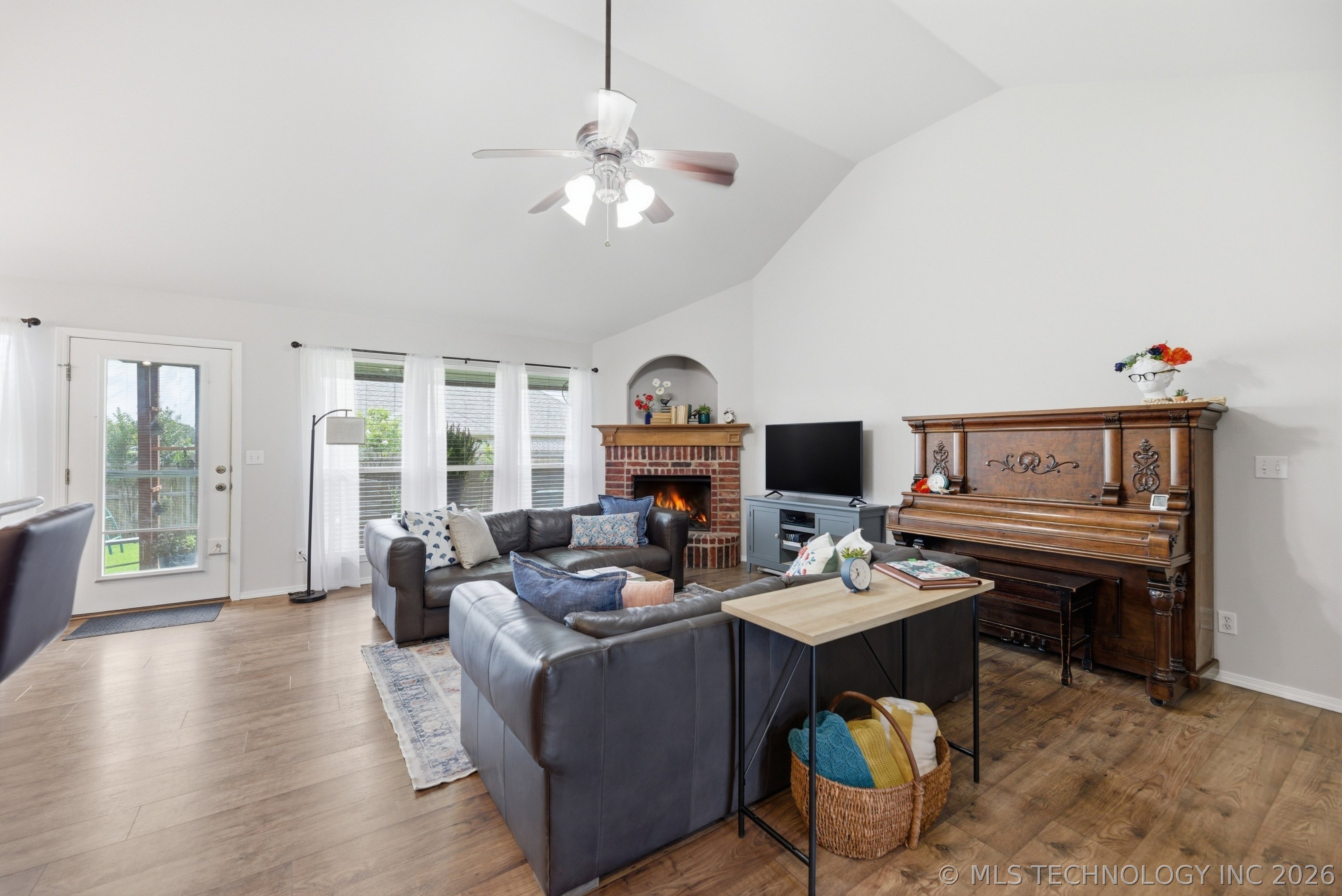 11827 N 117th Eastavenue Collinsville OK 74021