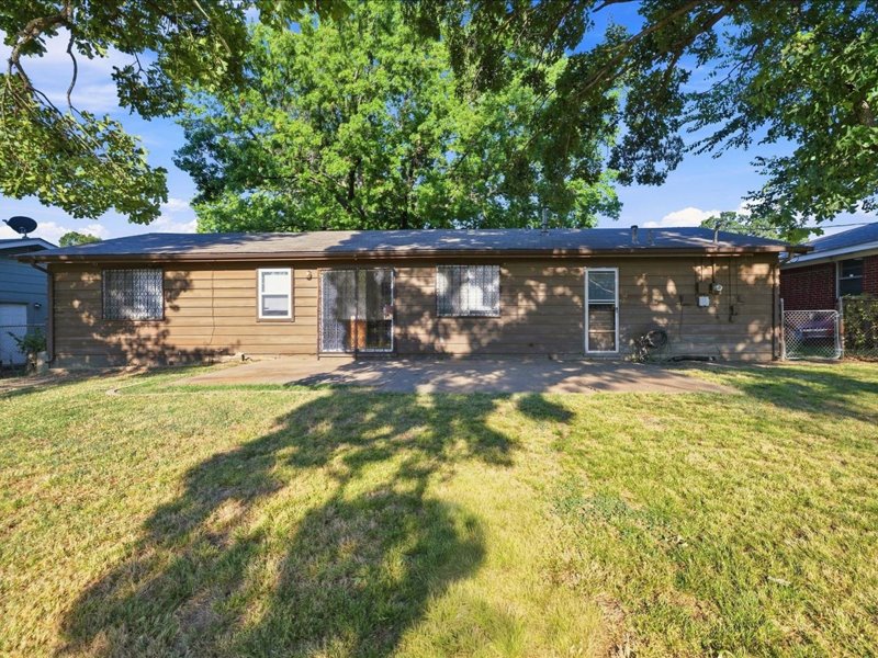 633 N 26th Westavenue Tulsa OK 74127