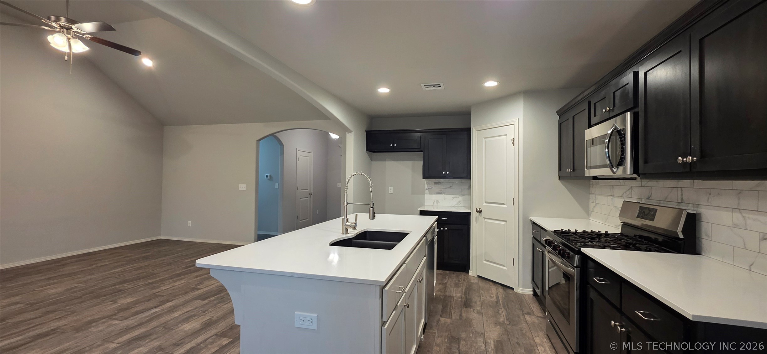 1608 E Pasadena Street Broken Arrow OK 74011
