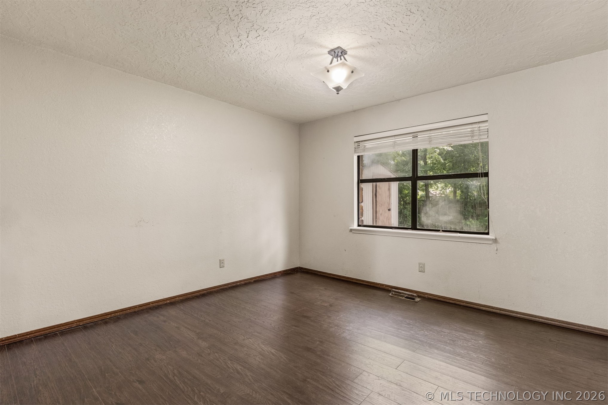 2213 W Knoxville Street Broken Arrow OK 74012