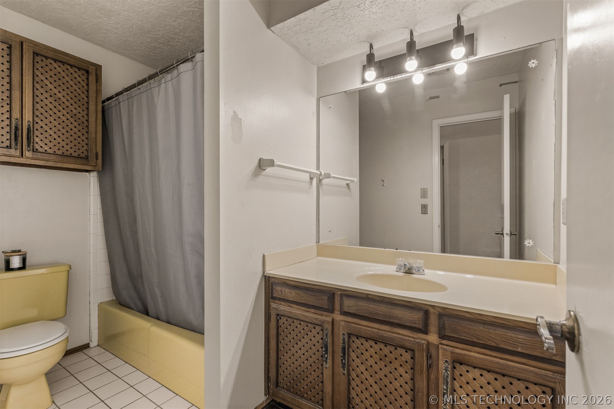 2213 W Knoxville Street Broken Arrow OK 74012