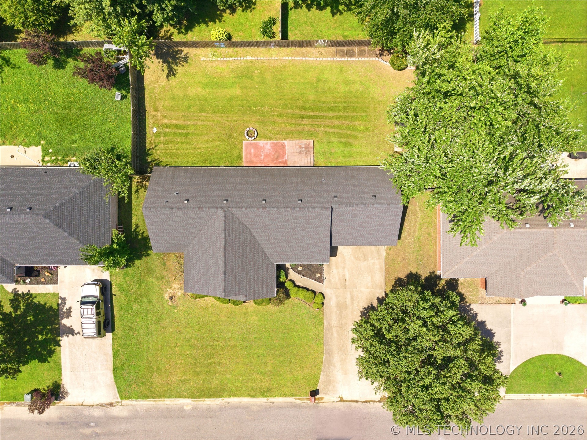 905 Kentucky Derby Sallisaw OK 74955