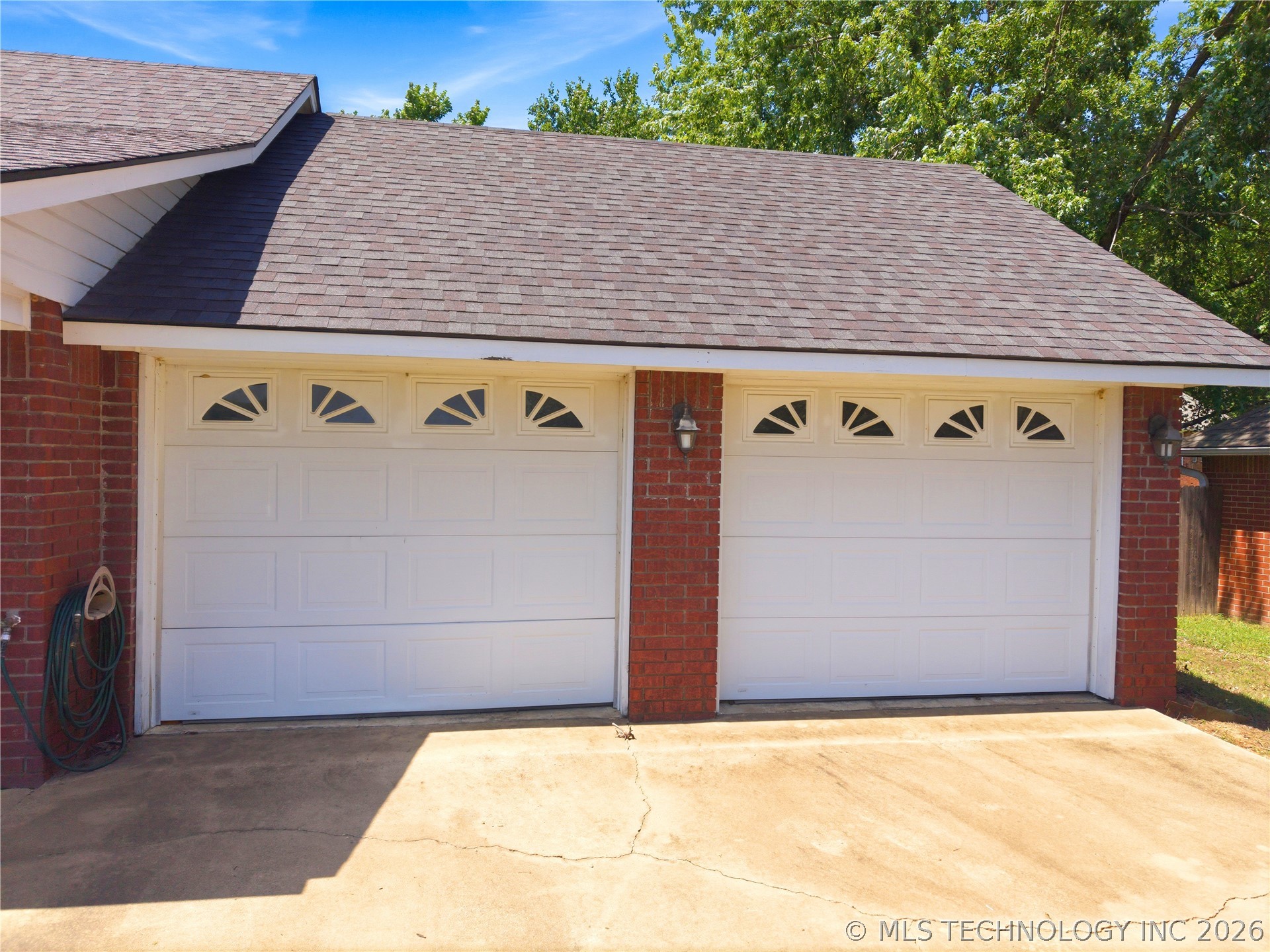 905 Kentucky Derby Sallisaw OK 74955
