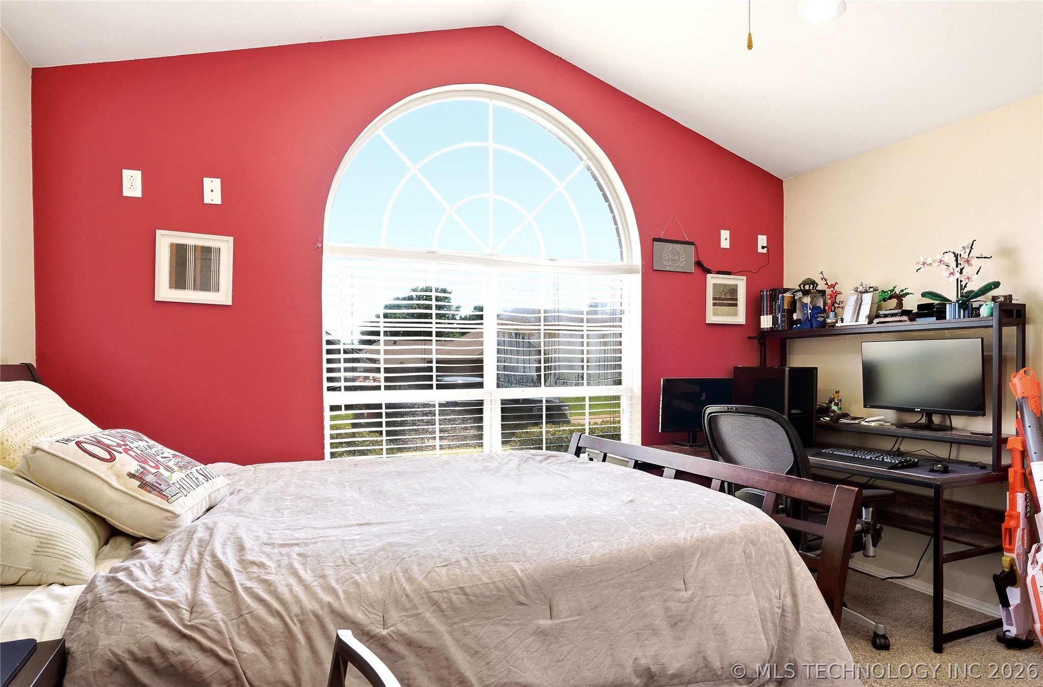 905 Kentucky Derby Sallisaw OK 74955