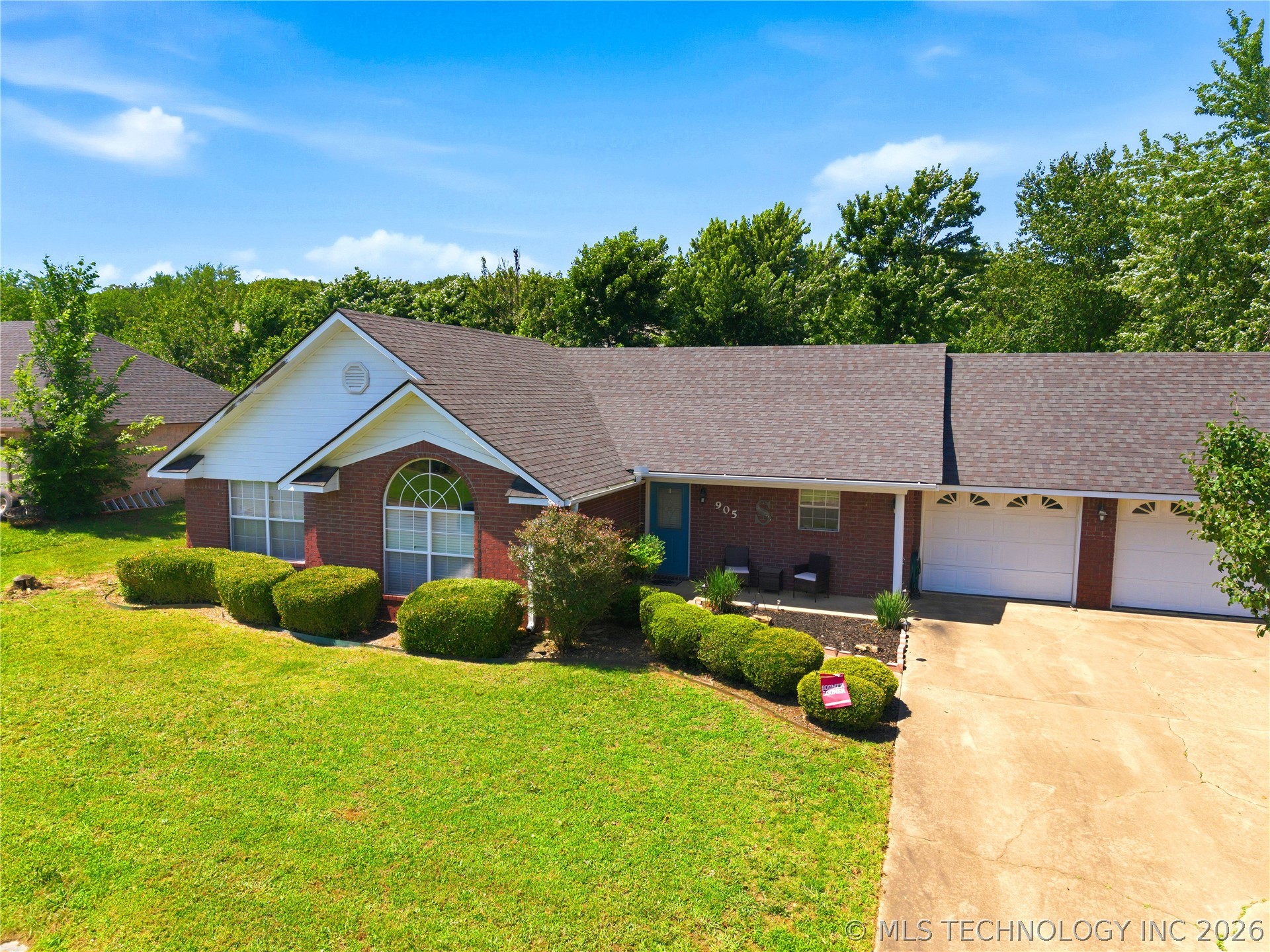 905 Kentucky Derby Sallisaw OK 74955