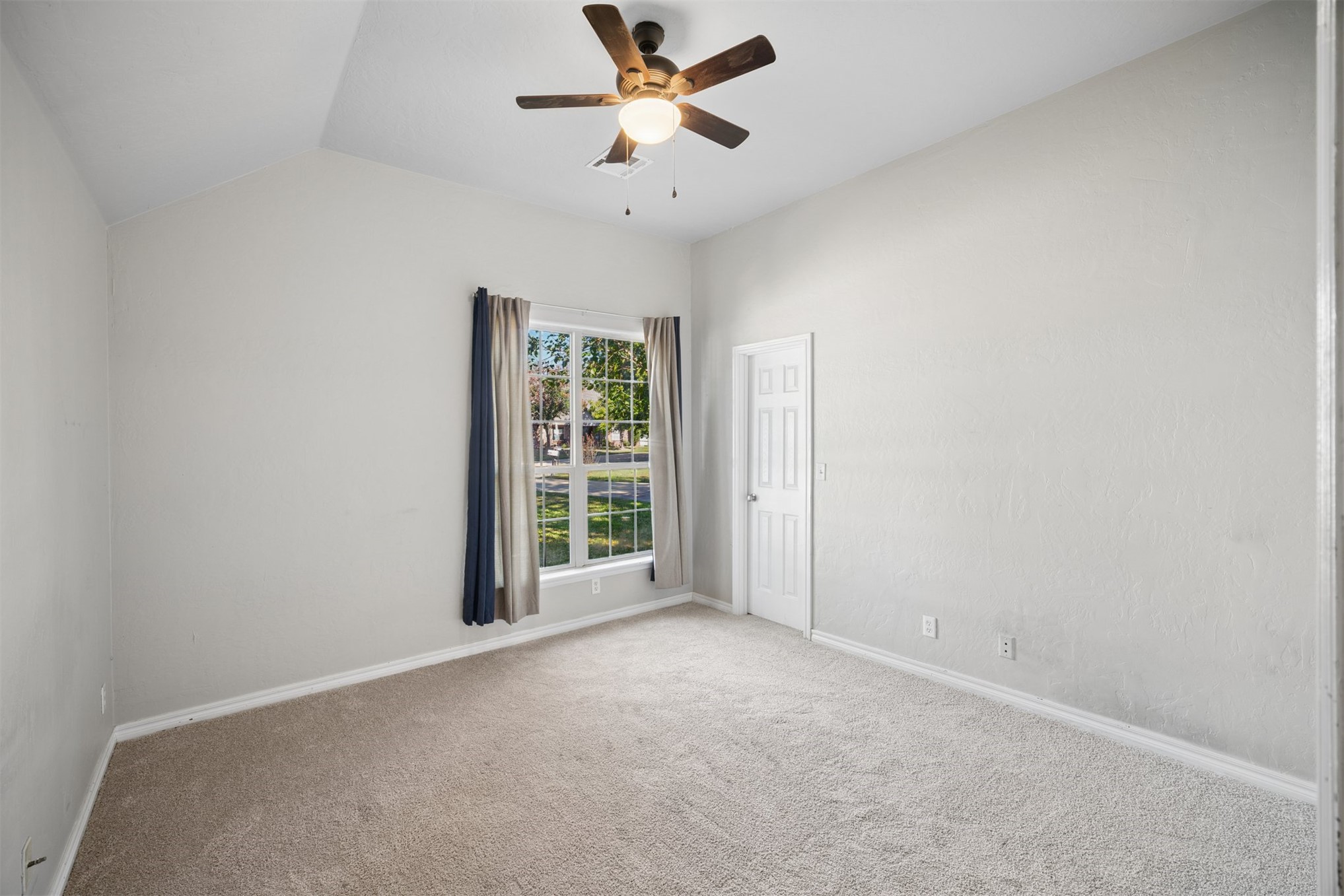 26720 Duck Pond Lane Claremore OK 74019
