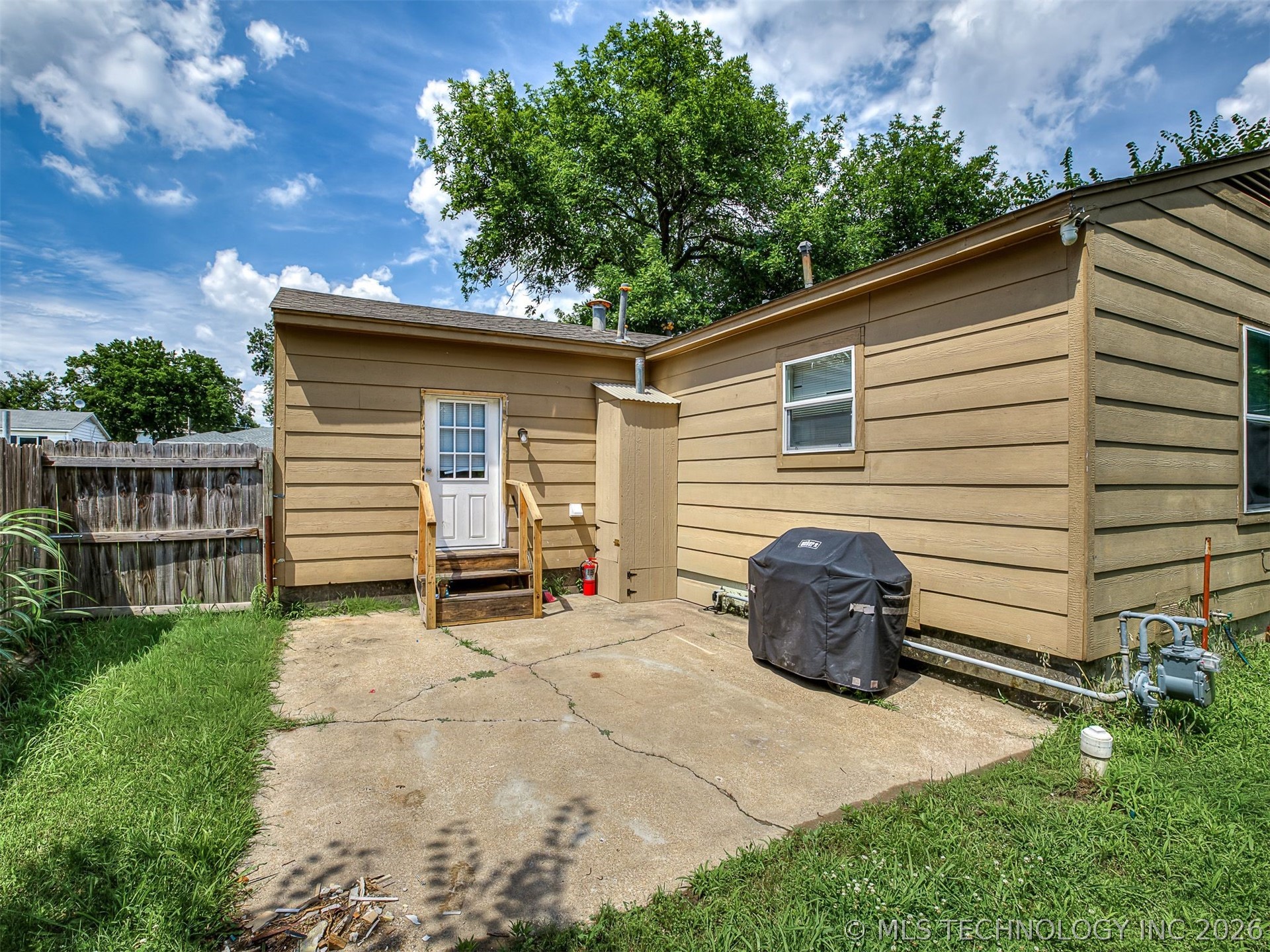 3724 W 45th Place Tulsa OK 74107