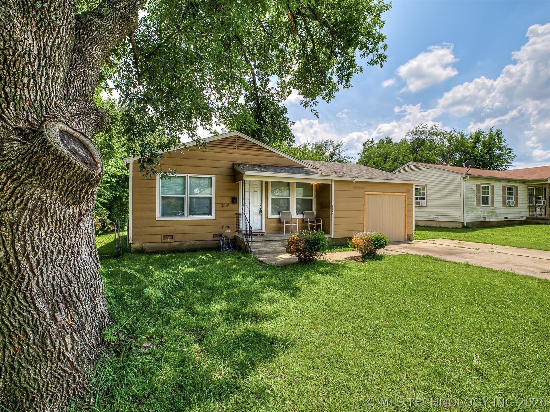 3724 W 45th Place Tulsa OK 74107