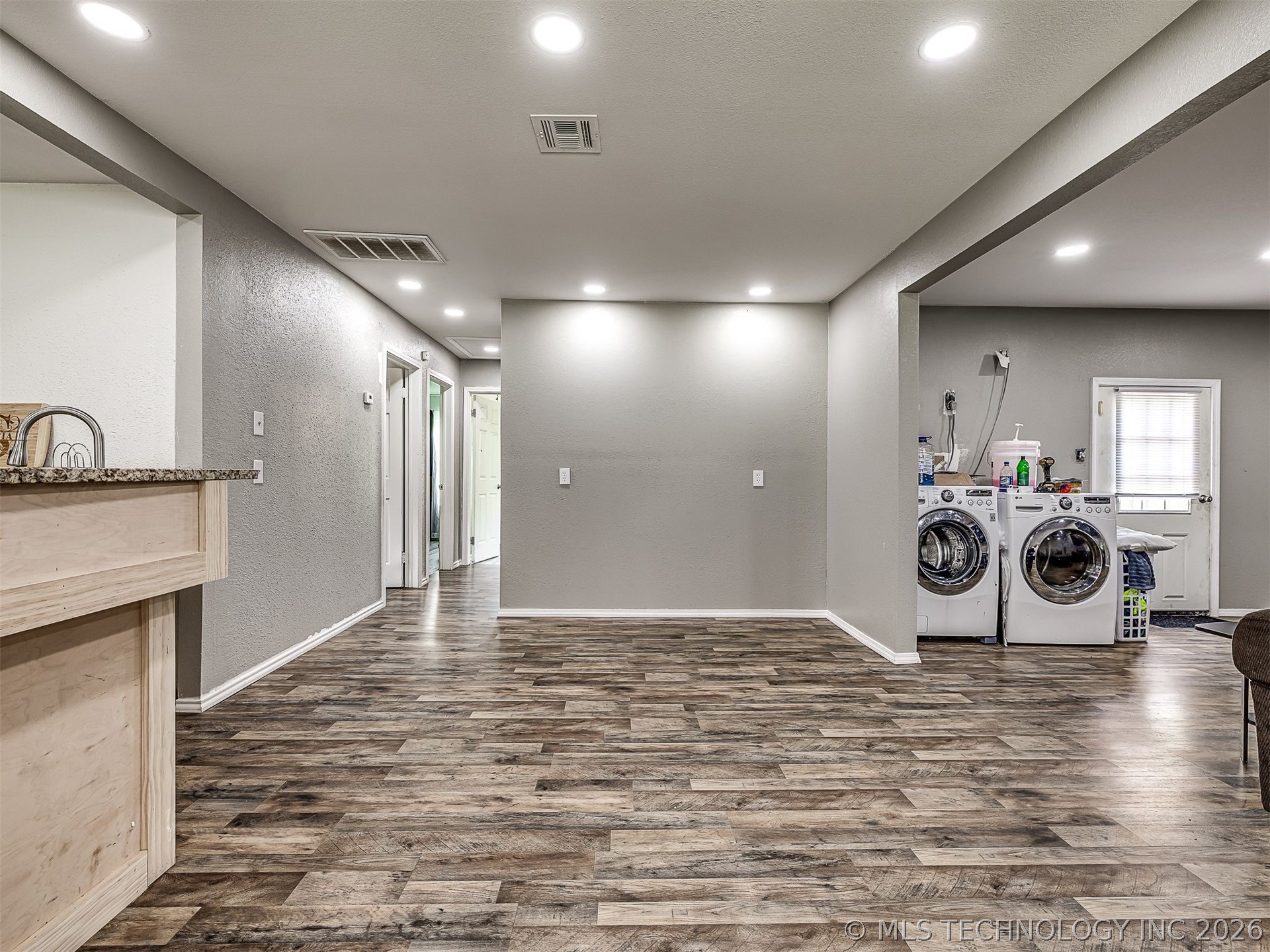 3724 W 45th Place Tulsa OK 74107