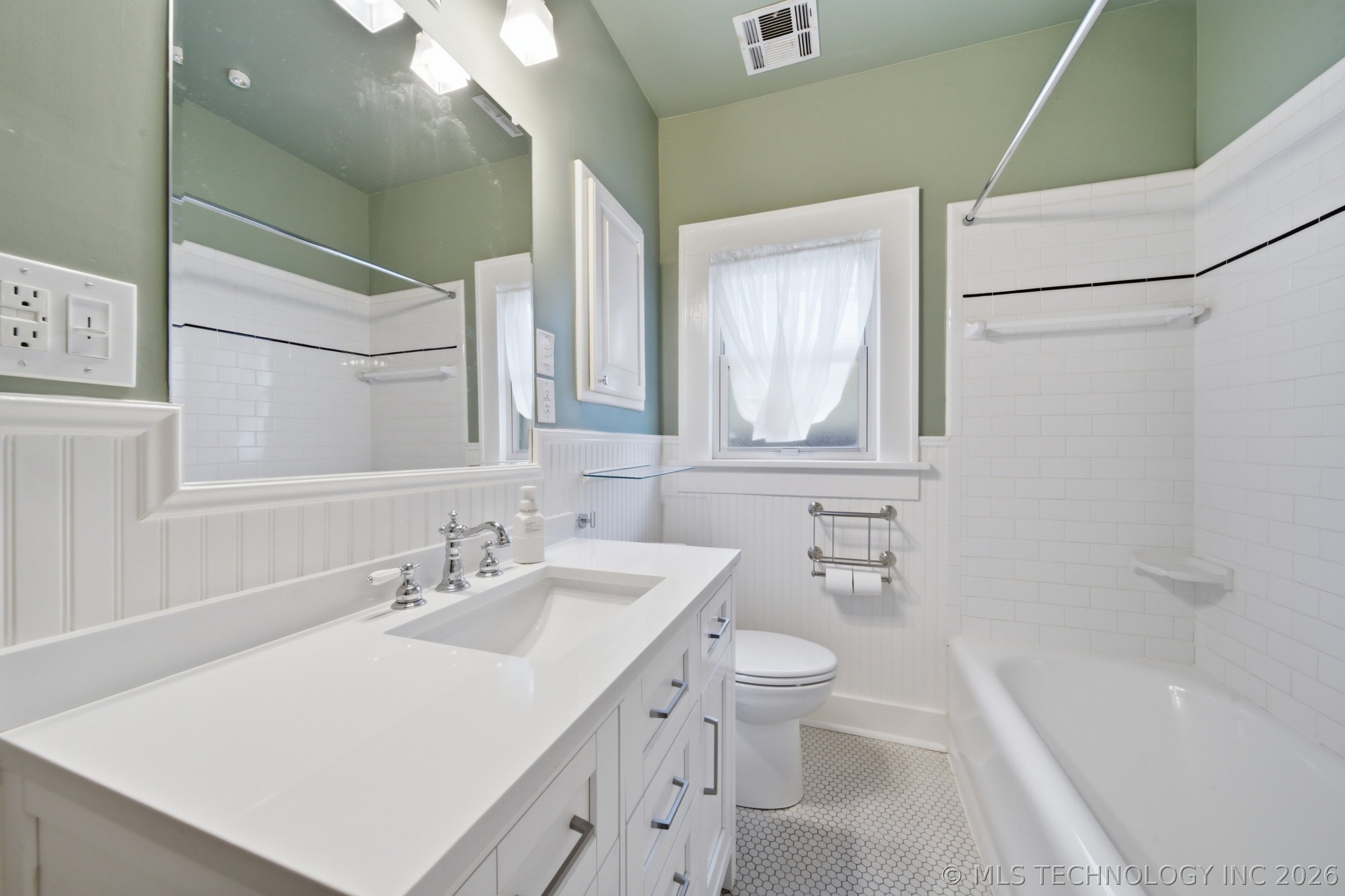 1844 E 16th Place Tulsa OK 74104
