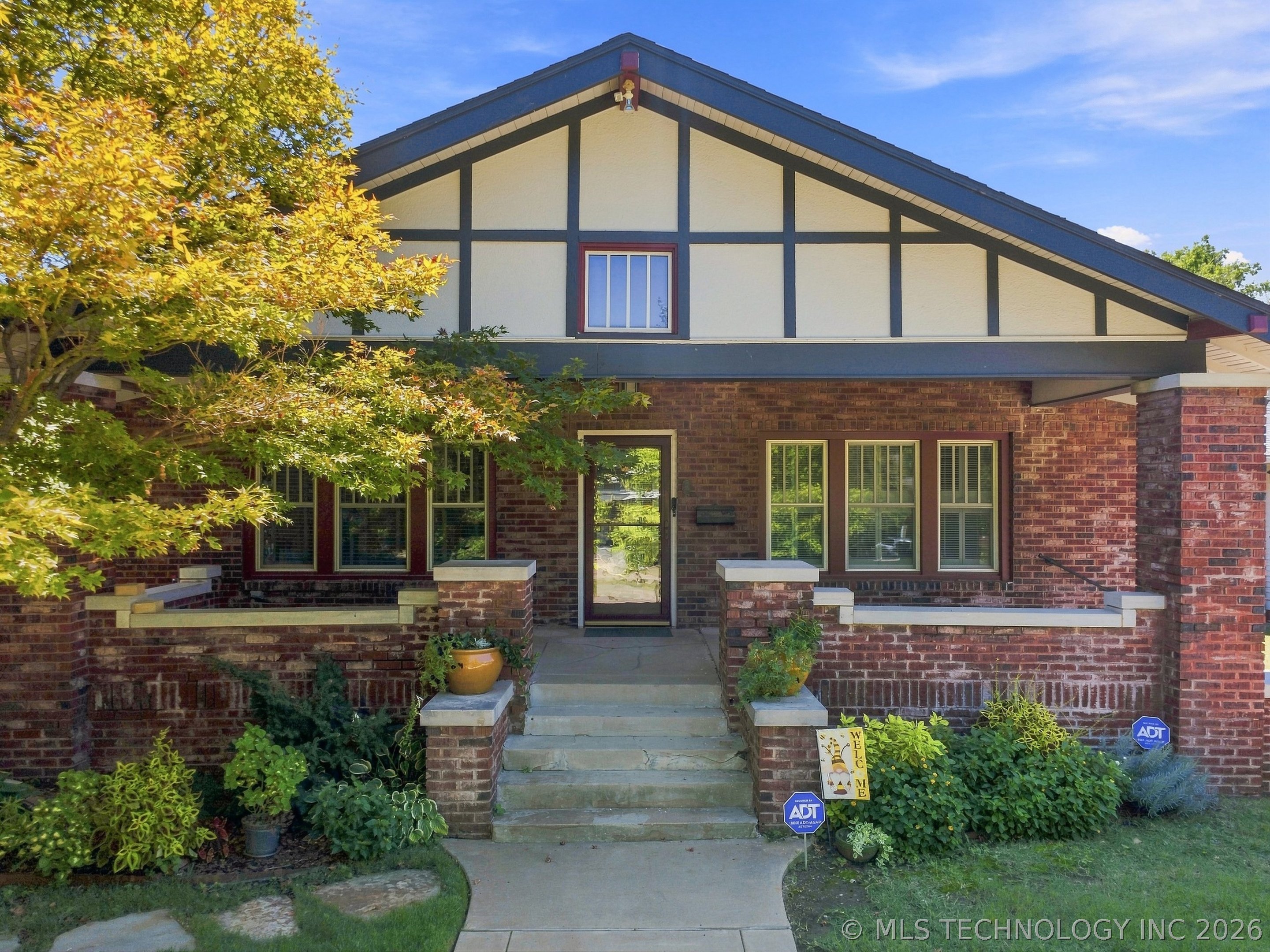 1844 E 16th Place Tulsa OK 74104