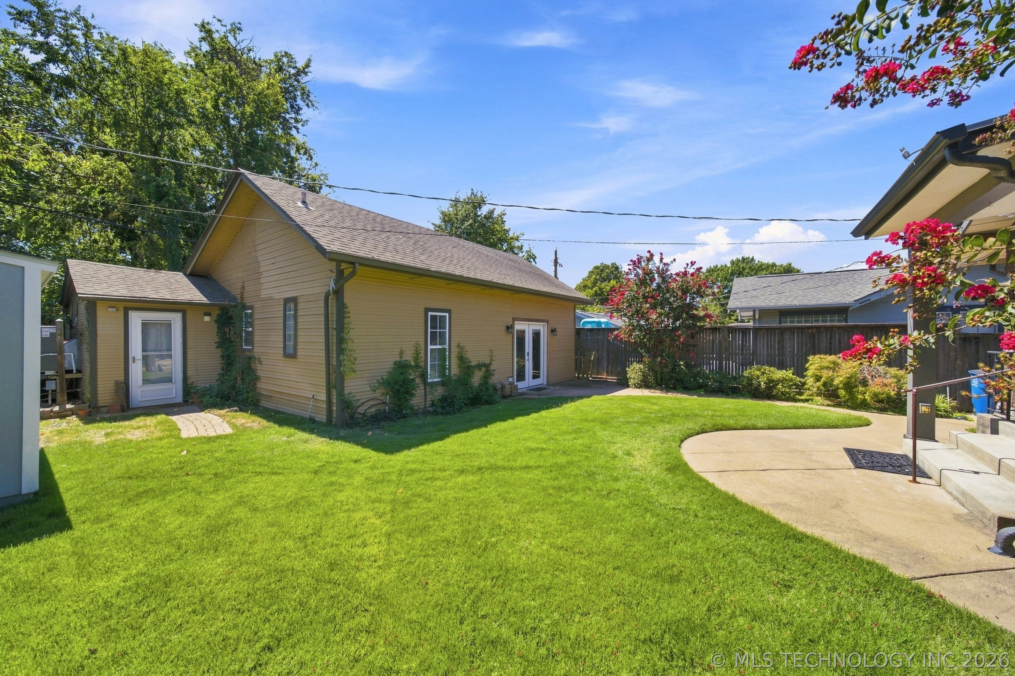 1844 E 16th Place Tulsa OK 74104
