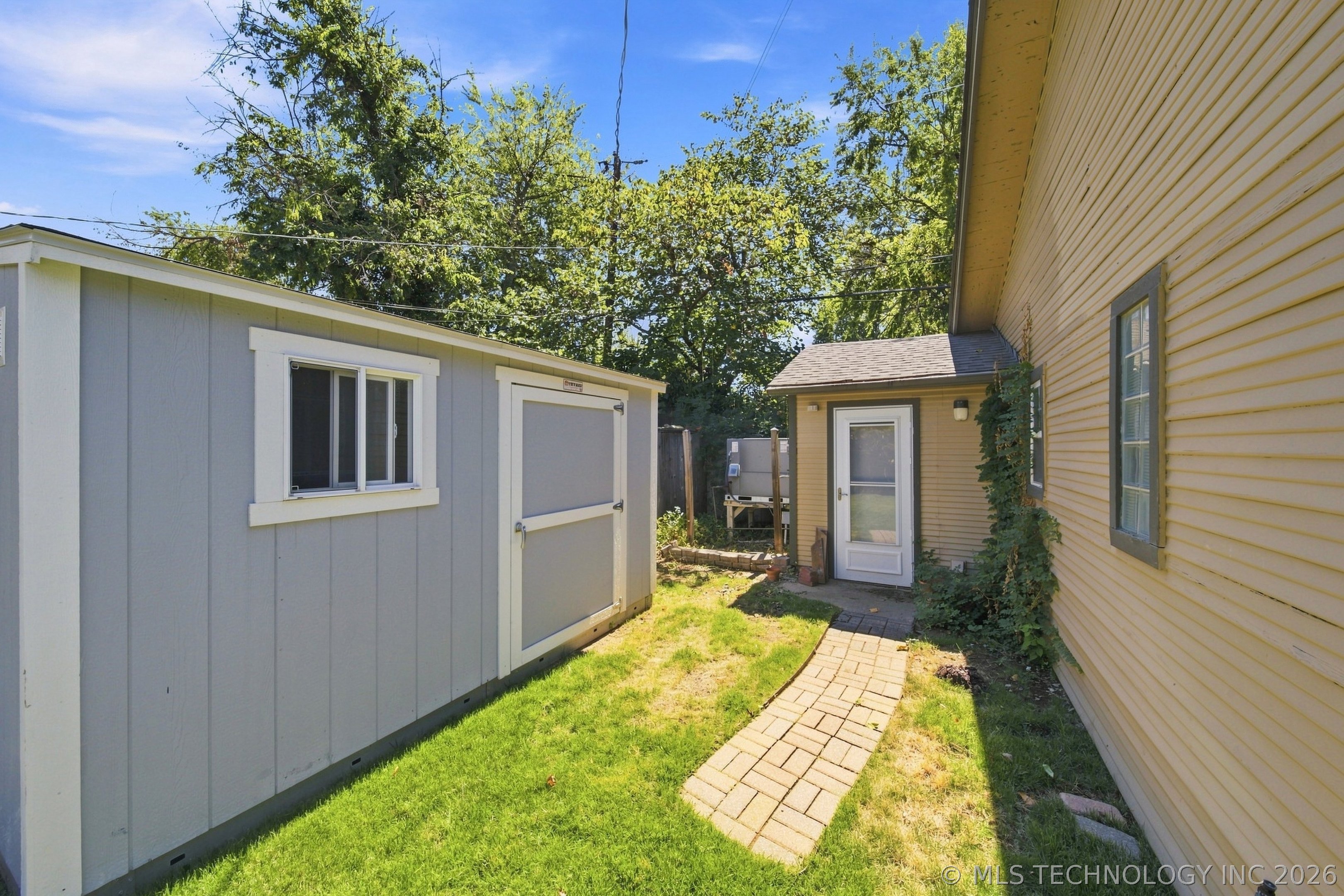 1844 E 16th Place Tulsa OK 74104