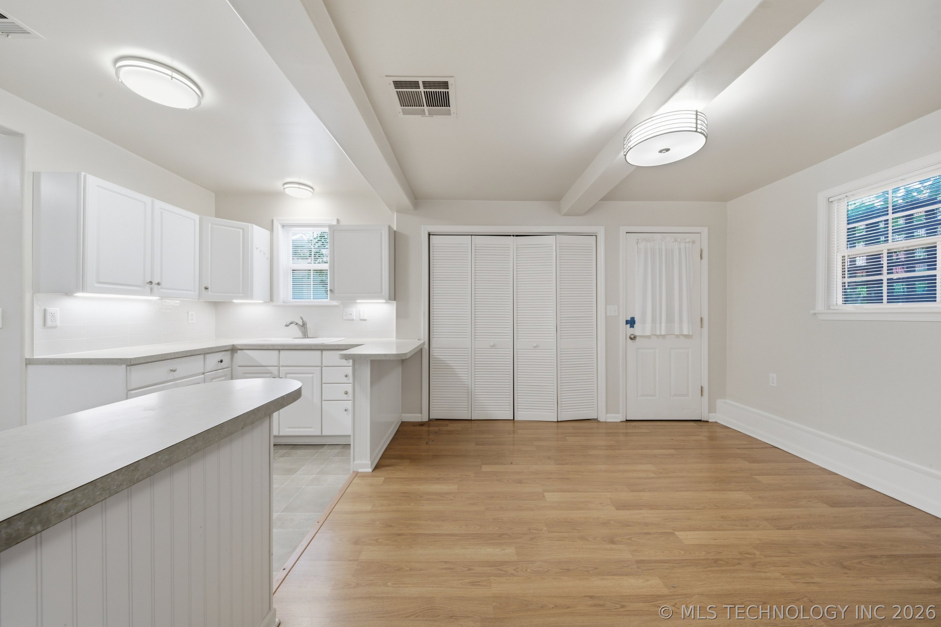 1844 E 16th Place Tulsa OK 74104