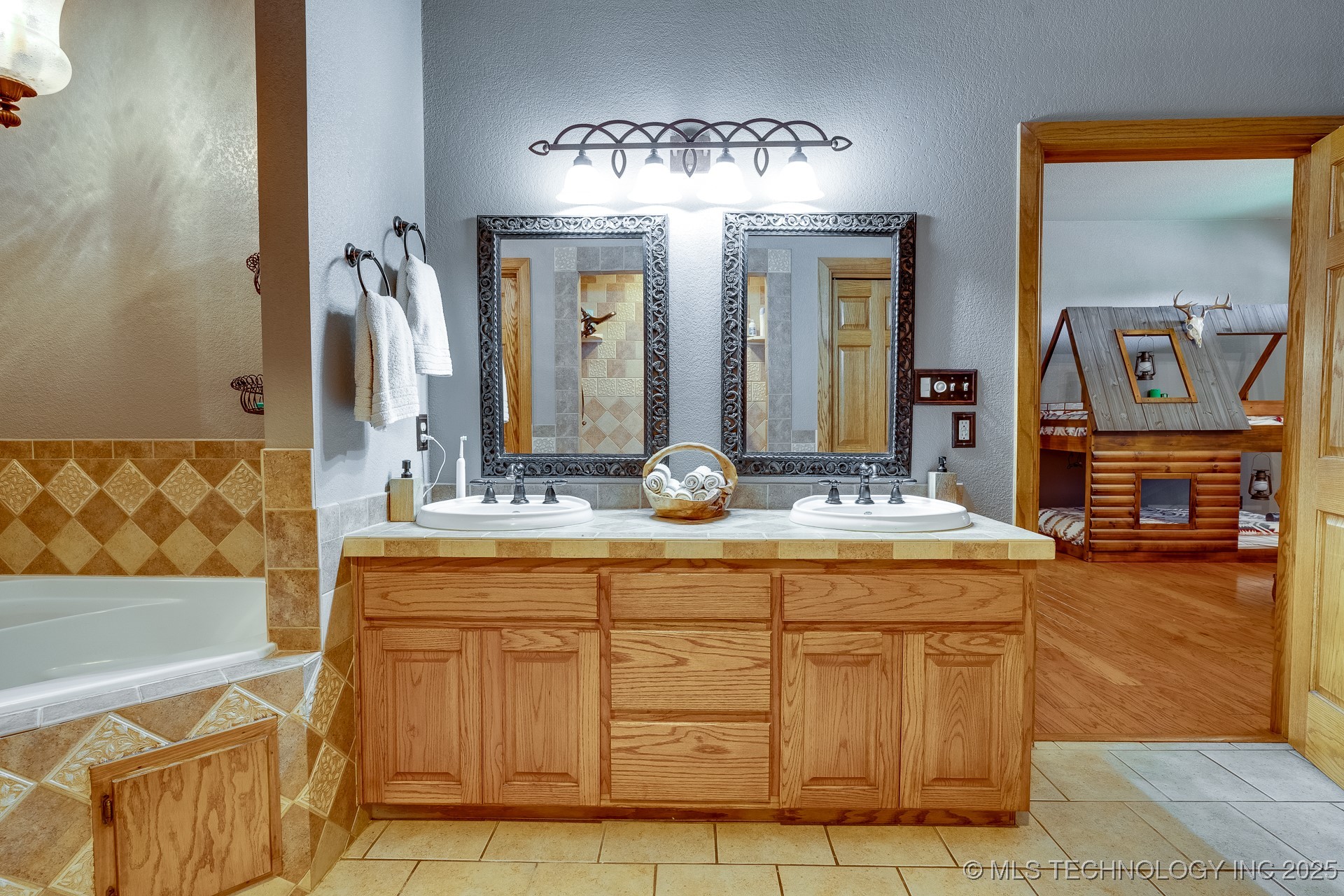 12841 County Road 3680 Allen OK 74825