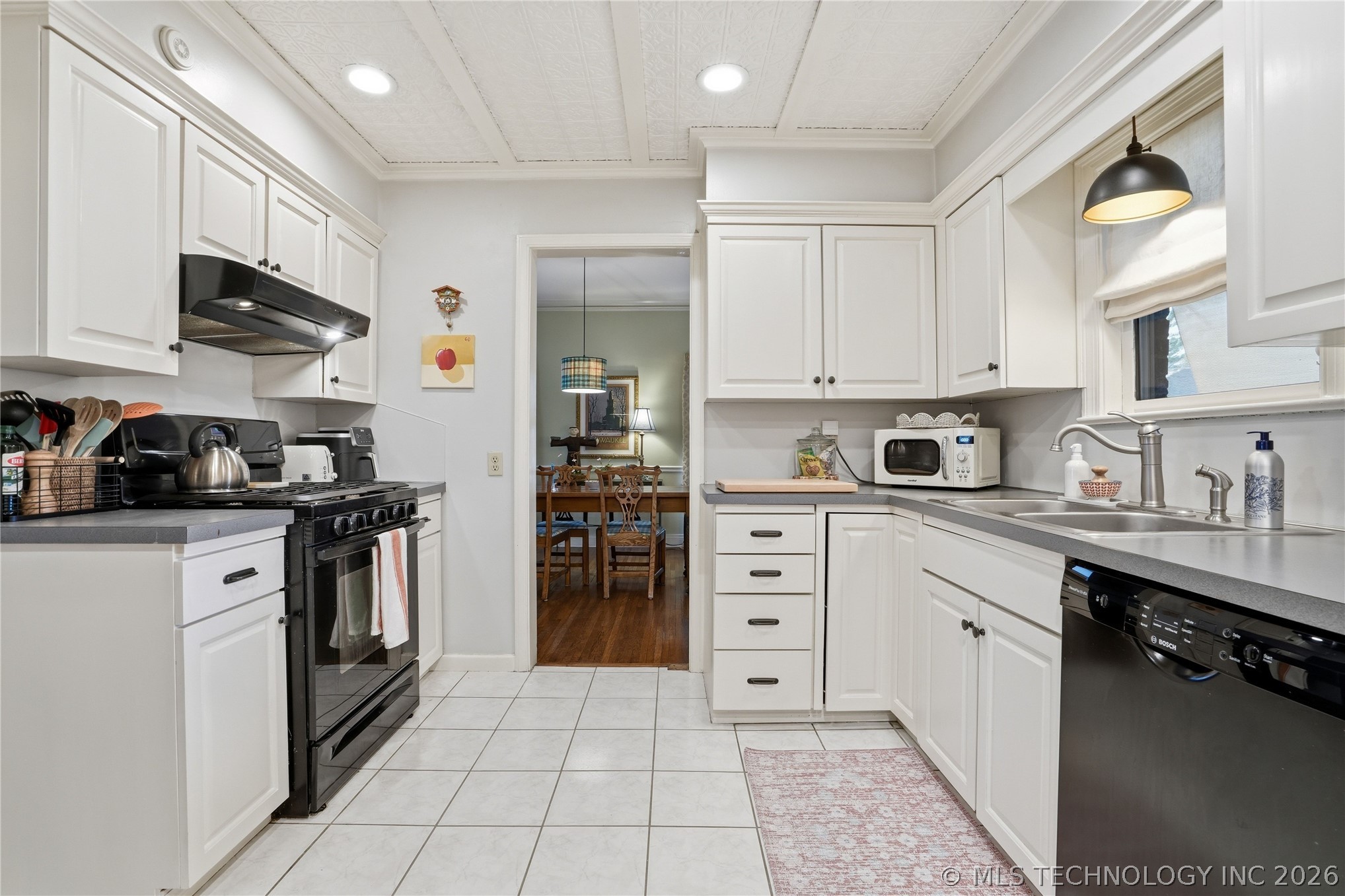 1612 S Newport Avenue Tulsa OK 74120